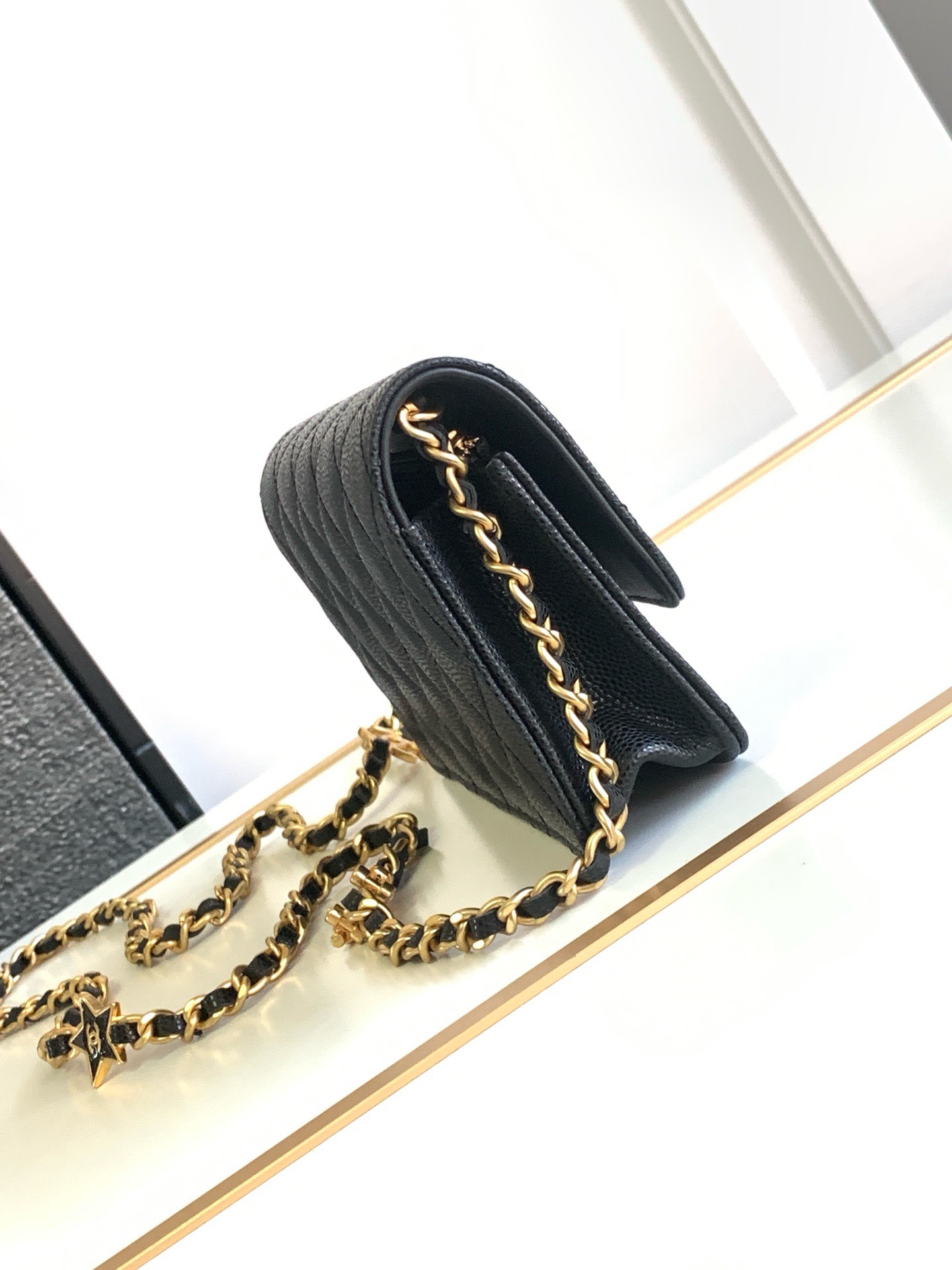 Bagsaaa Ch**el WOC Flap Caviar Black Bag - 19cm