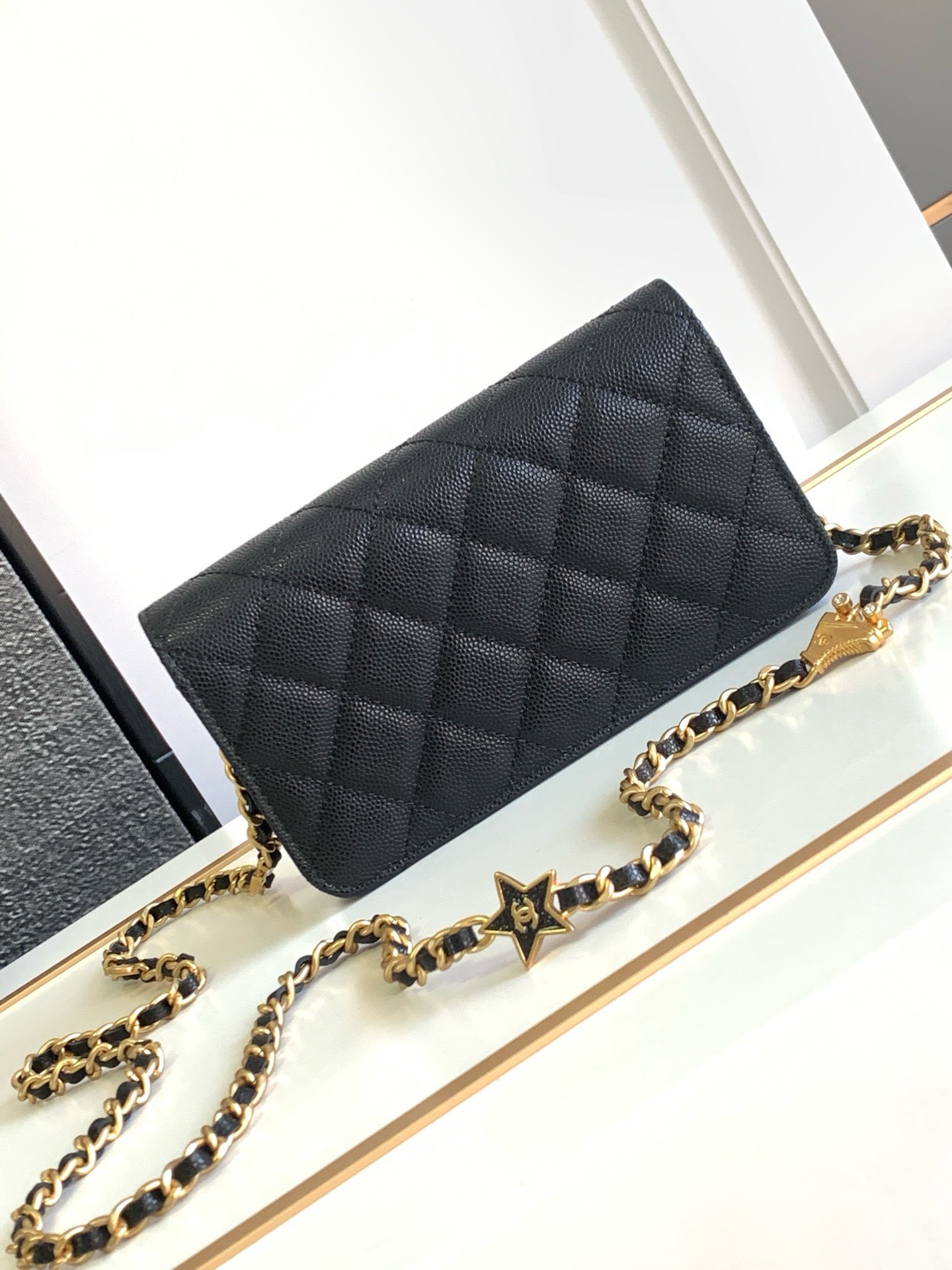Bagsaaa Ch**el WOC Flap Caviar Black Bag - 19cm