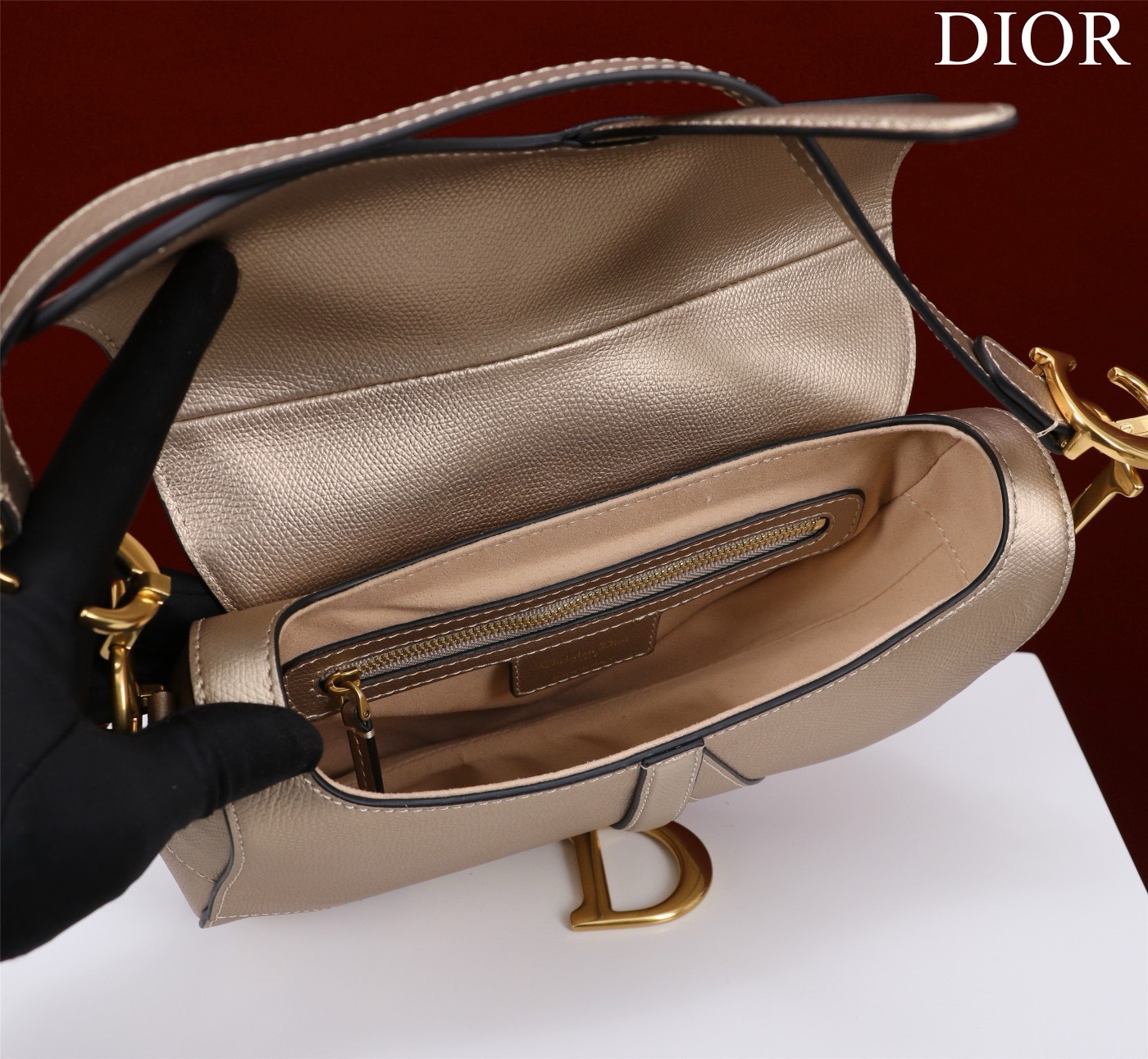Bagsaaa D10r Saddle Medium Bronze With Strap - 25.5x20x6.5cm