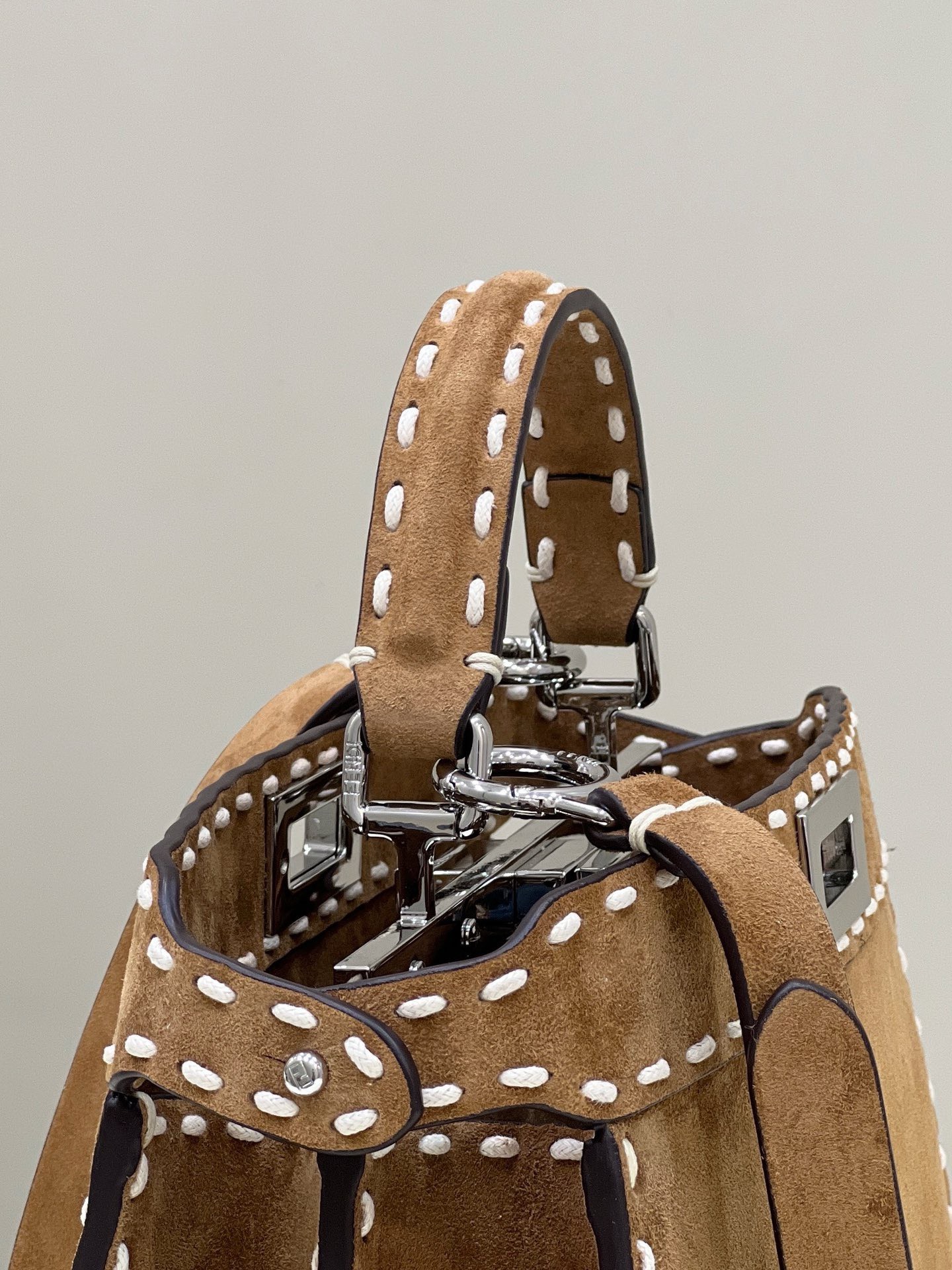 Bagsaaa F**di Peekaboo Selleria Peekaboo Brown Bag - 27x11x20cm