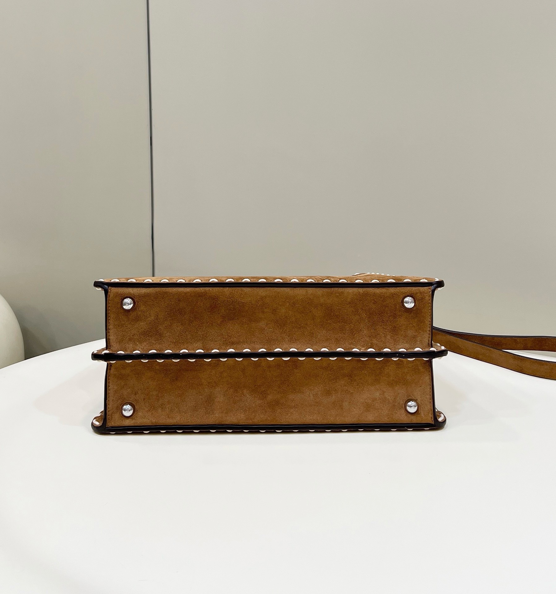 Bagsaaa F**di Peekaboo Selleria Peekaboo Brown Bag - 33x13.5x25cm