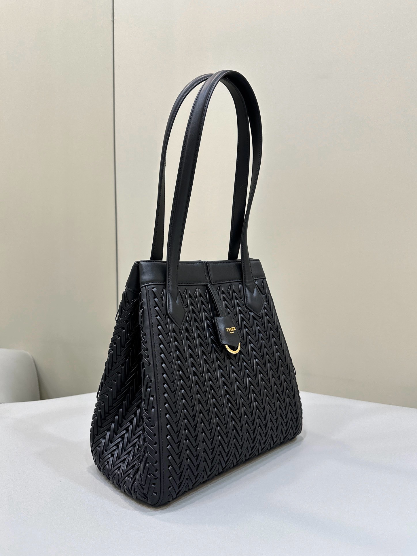 Bagsaaa F**di Origami Medium Black interlaced leather bag that can be transformed