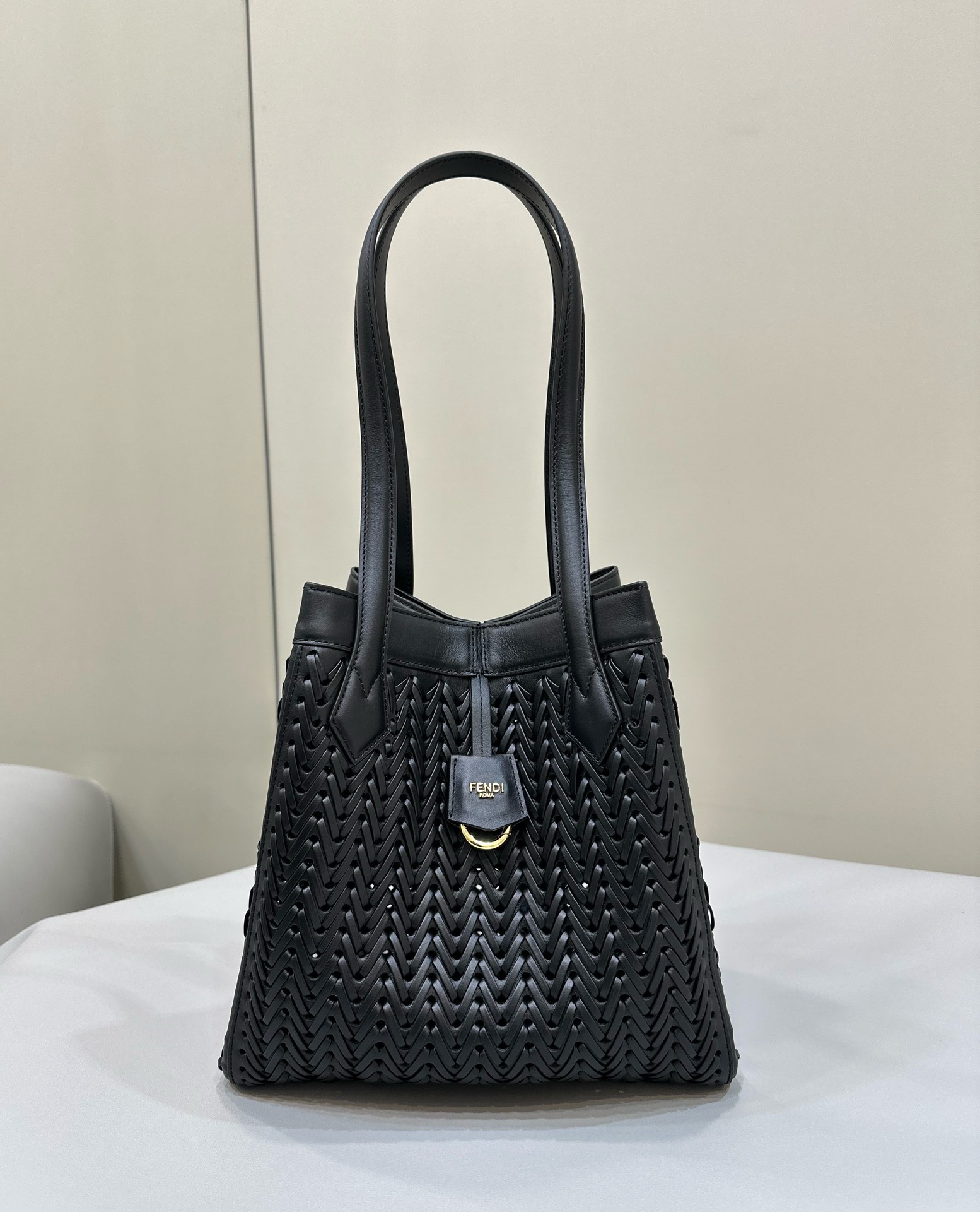 Bagsaaa F**di Origami Medium Black interlaced leather bag that can be transformed