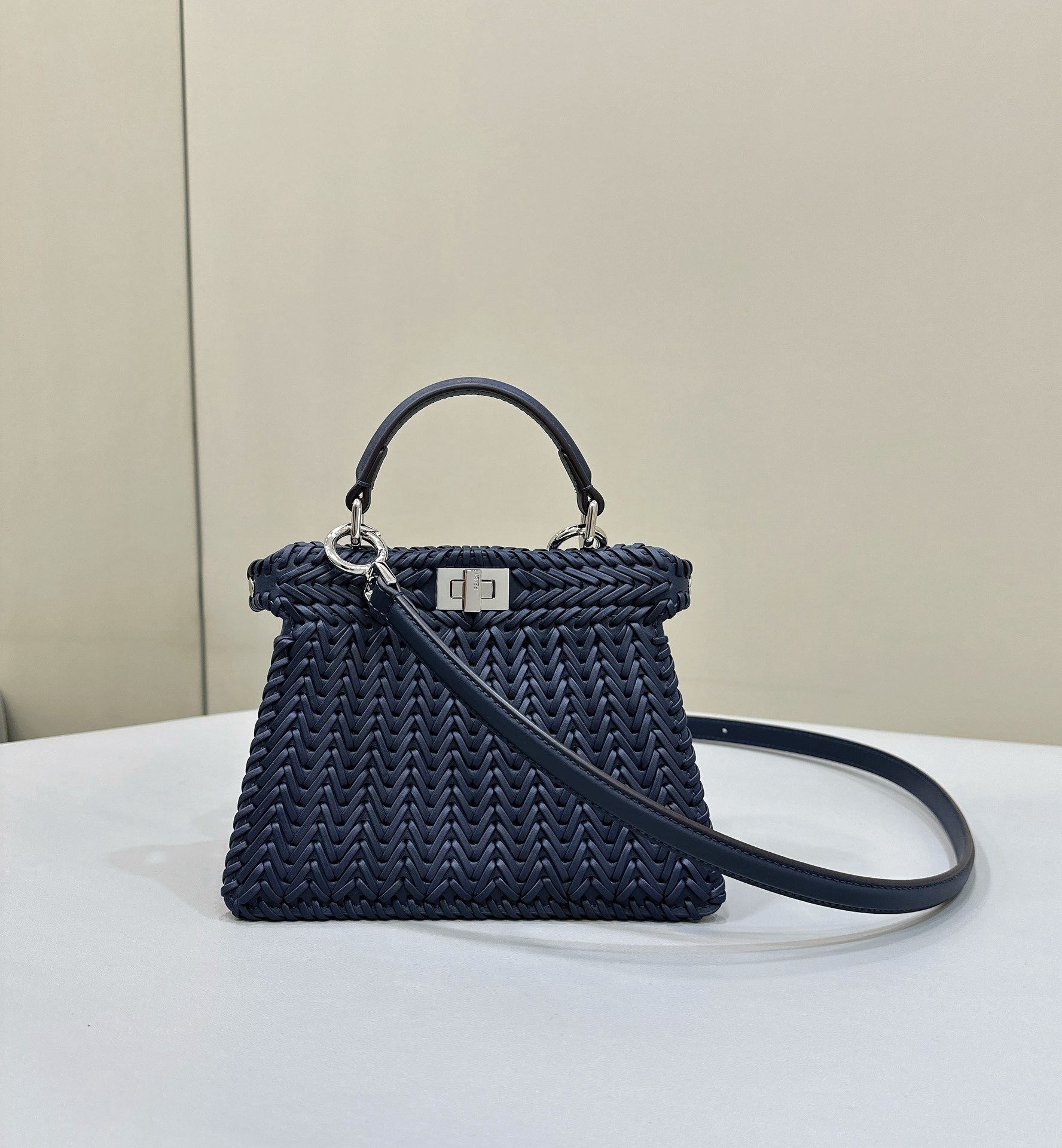 Bagsaaa F**di Peekaboo ISeeU Petite Blue - 20x10.5x15cm