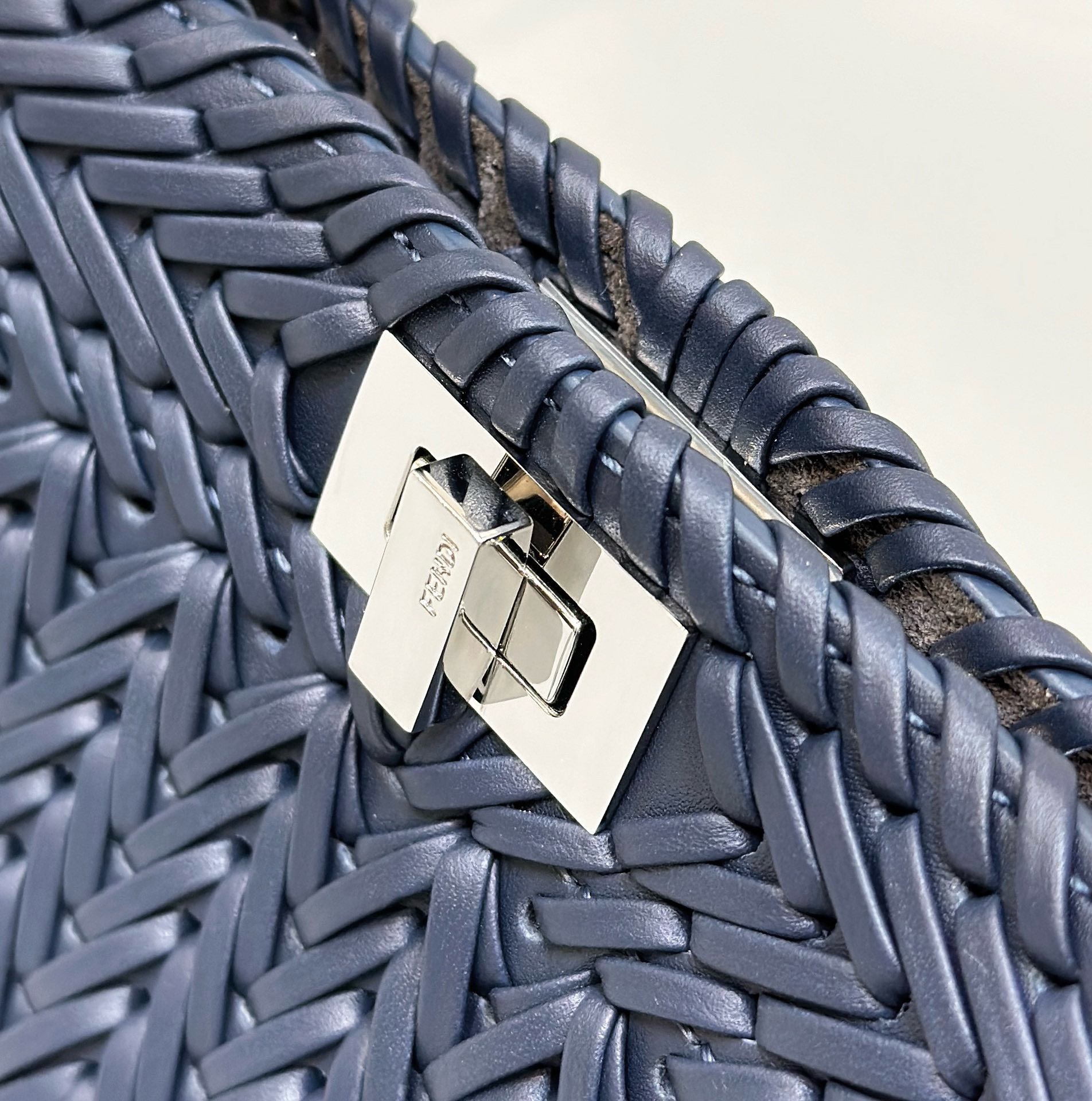Bagsaaa F**di Peekaboo ISeeU Petite Blue - 20x10.5x15cm