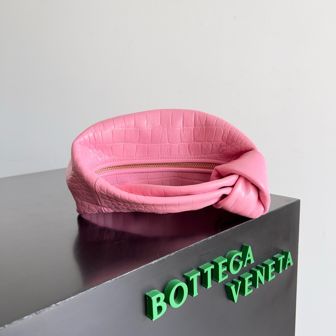 Bagsaaa B0tt*ga Ven*ta Small Jodie Crocodile Pink Bag - 23x15x5cm