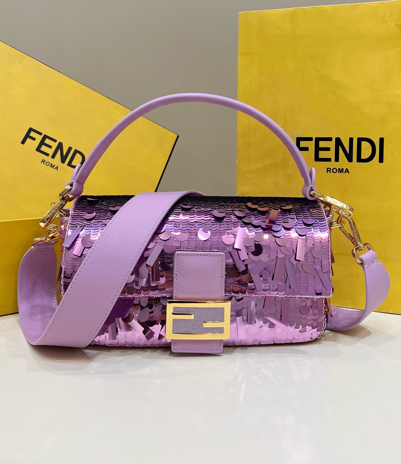 Bagsaaa F**di Baguette Purple sequin and leather bag - 27x15x6cm
