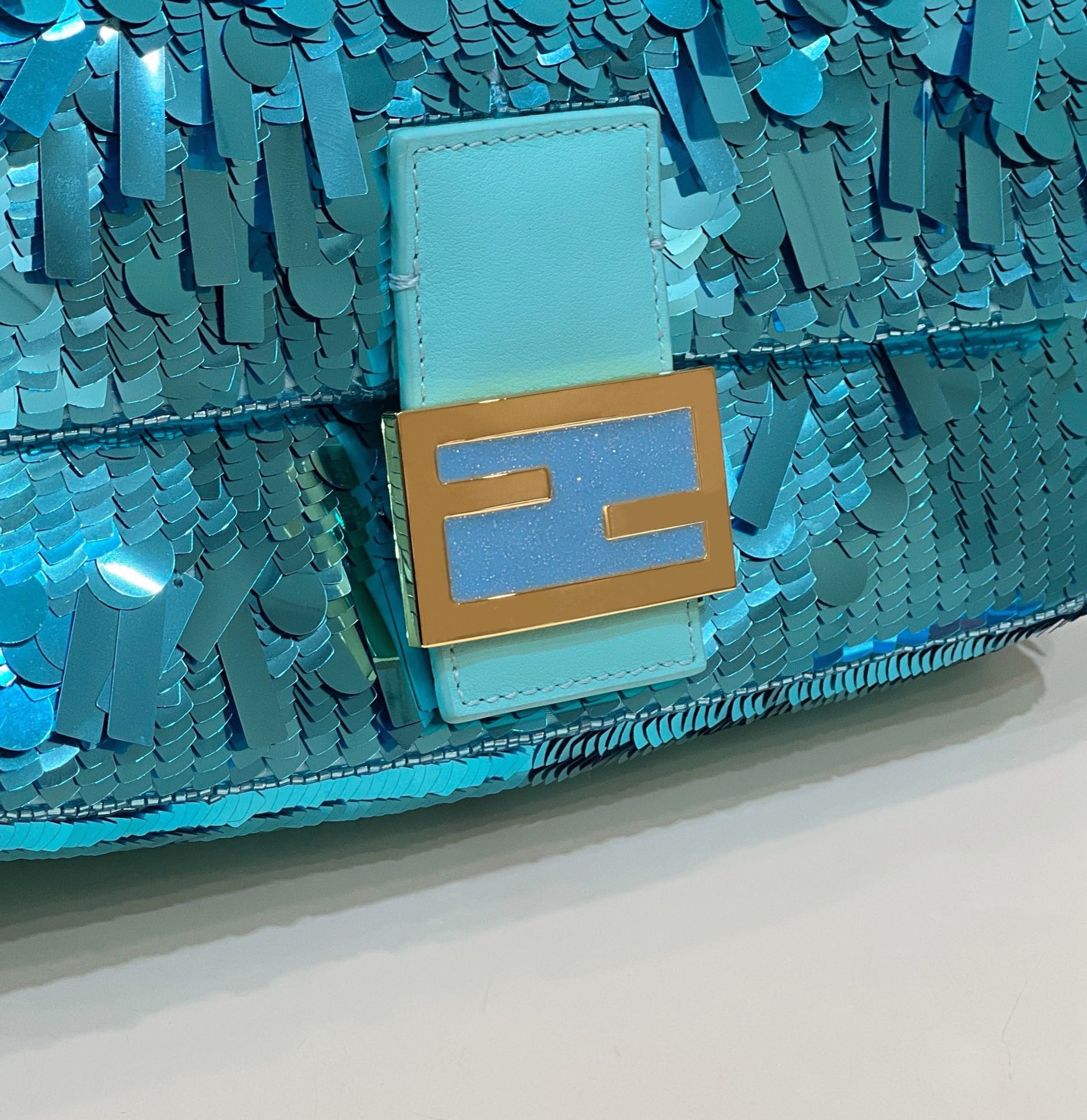 Bagsaaa F**di Baguette Blue sequin and leather bag - 27x15x6cm