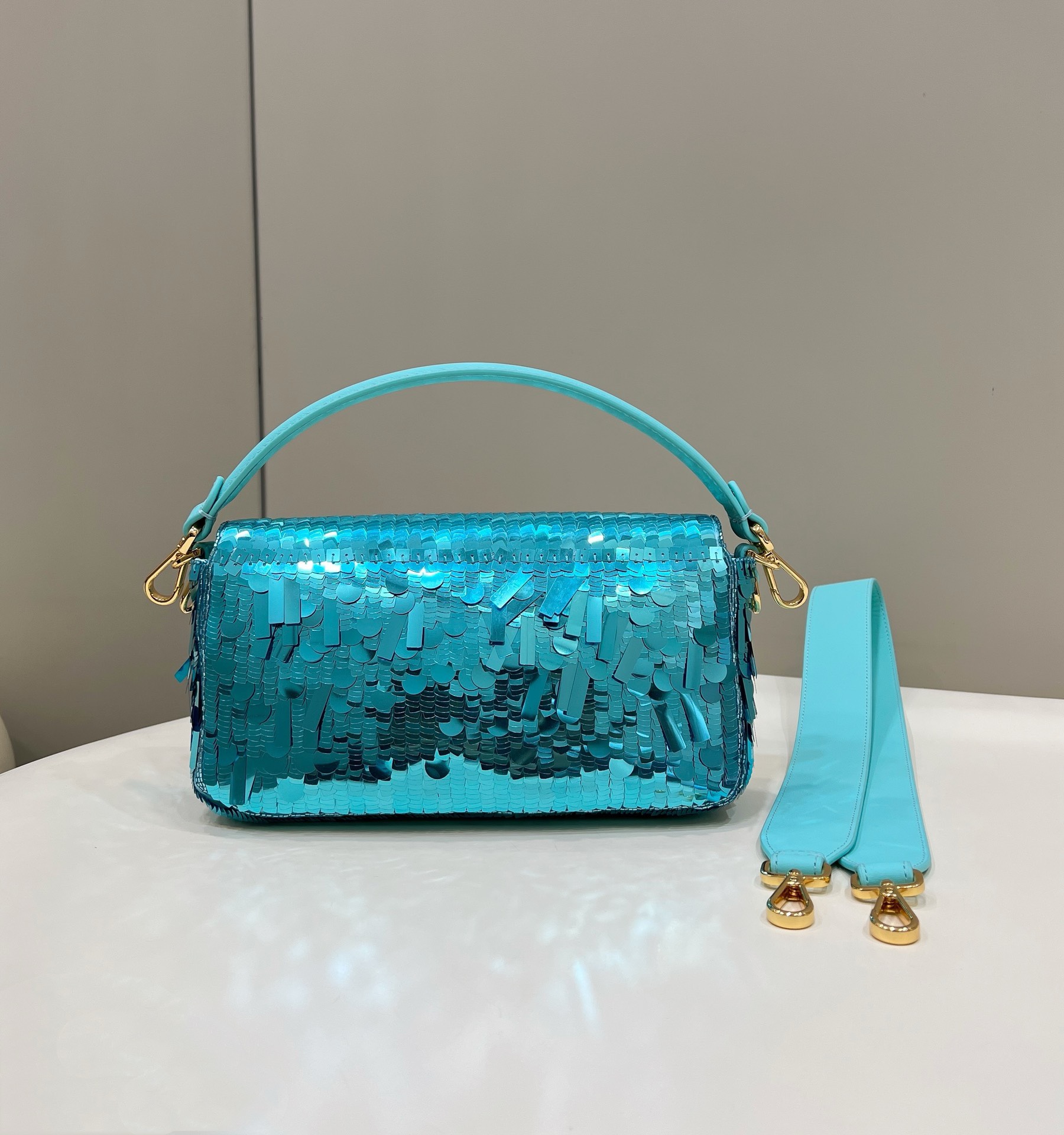 Bagsaaa F**di Baguette Blue sequin and leather bag - 27x15x6cm