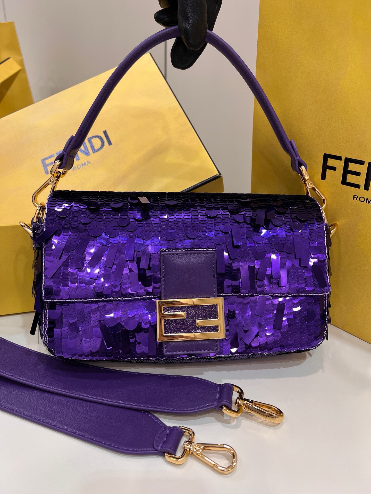 Bagsaaa F**di Baguette Dark Purple sequin and leather bag - 27x15x6cm