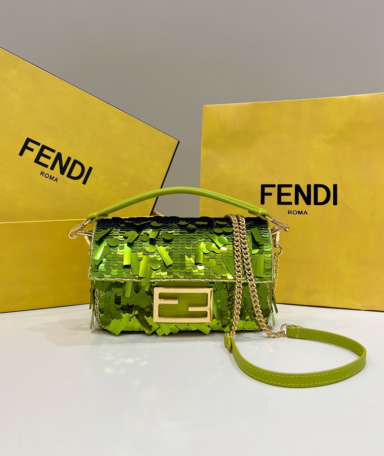 Bagsaaa F**di Mni Baguette Acid green sequin and leather bag - 19*5*11cm
