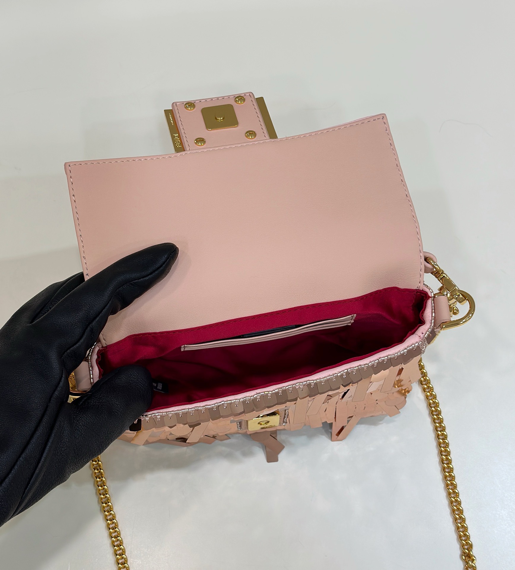Bagsaaa F**di Mni Baguette Pink sequin and leather bag - 19*5*11cm