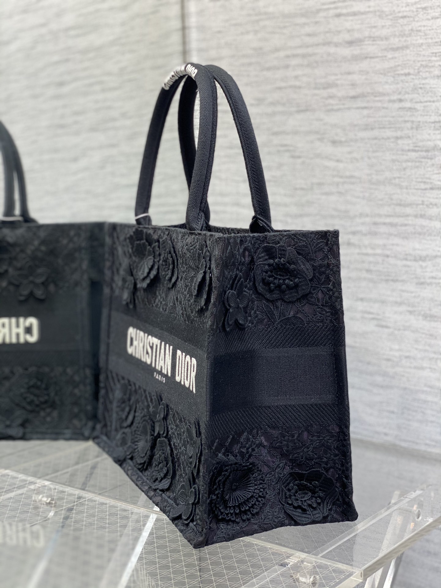 Bagsaaa D10r Book Tote Medium Black D-Lace Flower Embroidery with 3D Macramé Effect