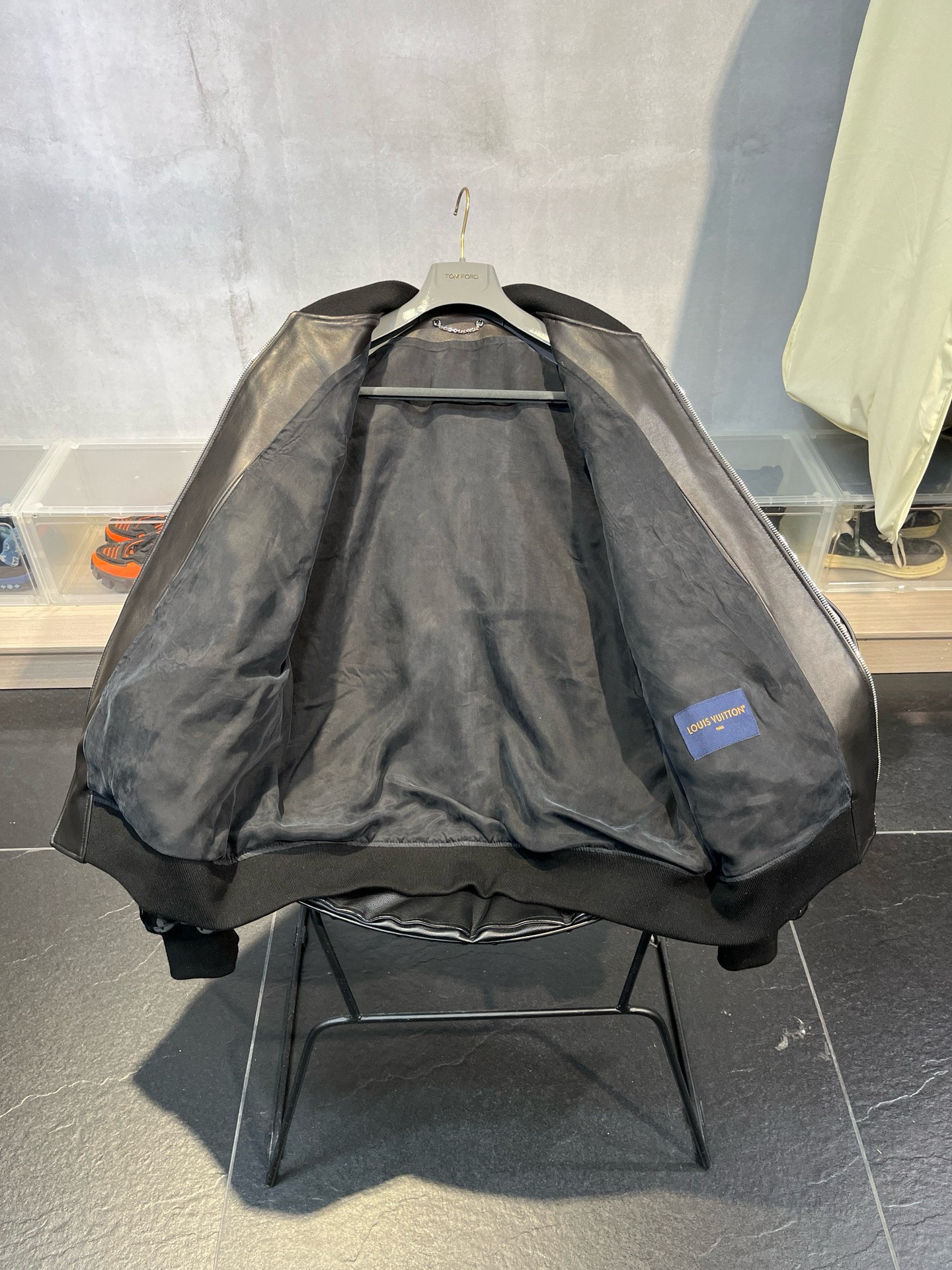 Bagsaaa L0vis Vvtt0n Leather Black Monogram Jacket