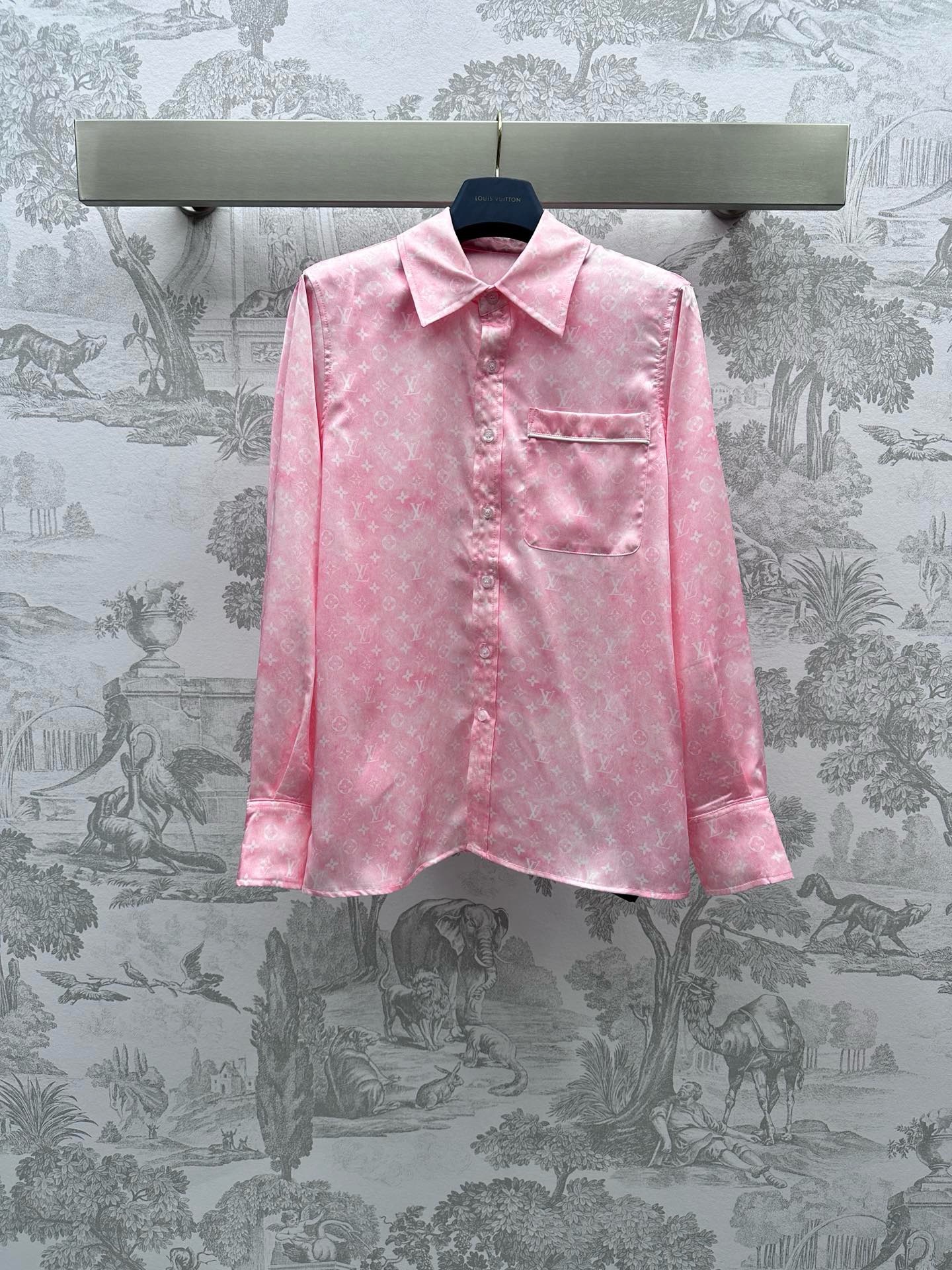 Bagsaaa L0vis Vvtt0n Pink Monogram Silk Set