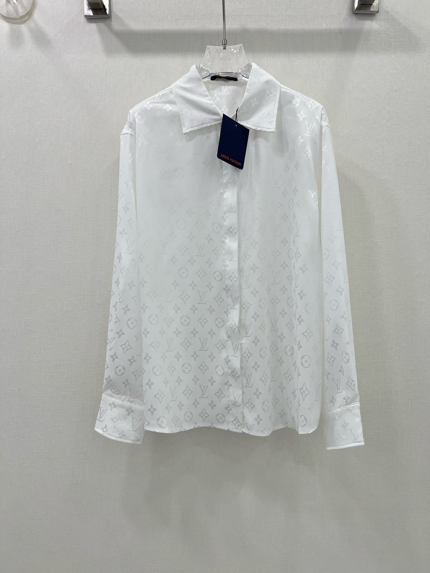 Bagsaaa L0vis Vvtt0n Silk Monogram Shirt In White