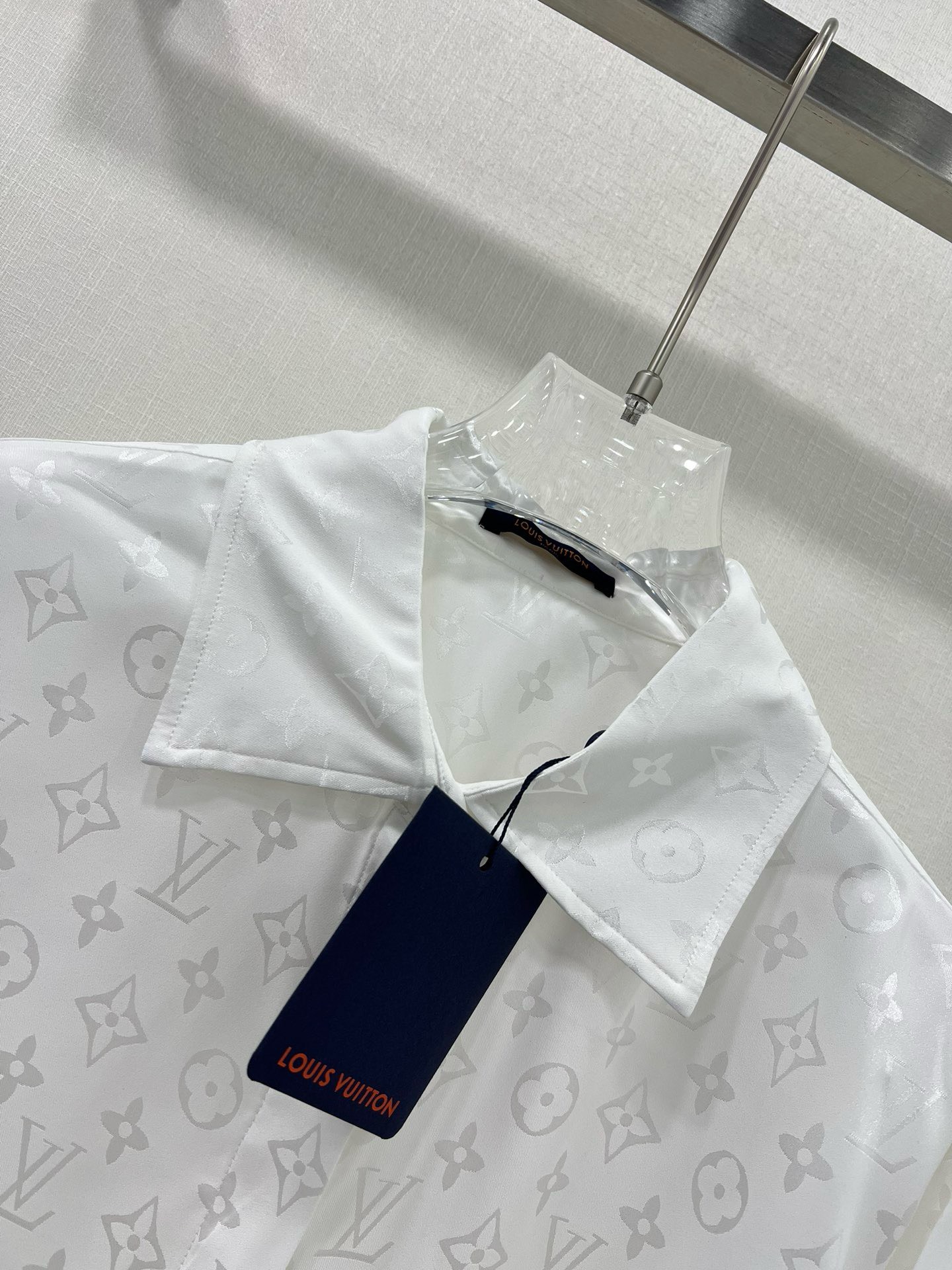 Bagsaaa L0vis Vvtt0n Silk Monogram Shirt In White