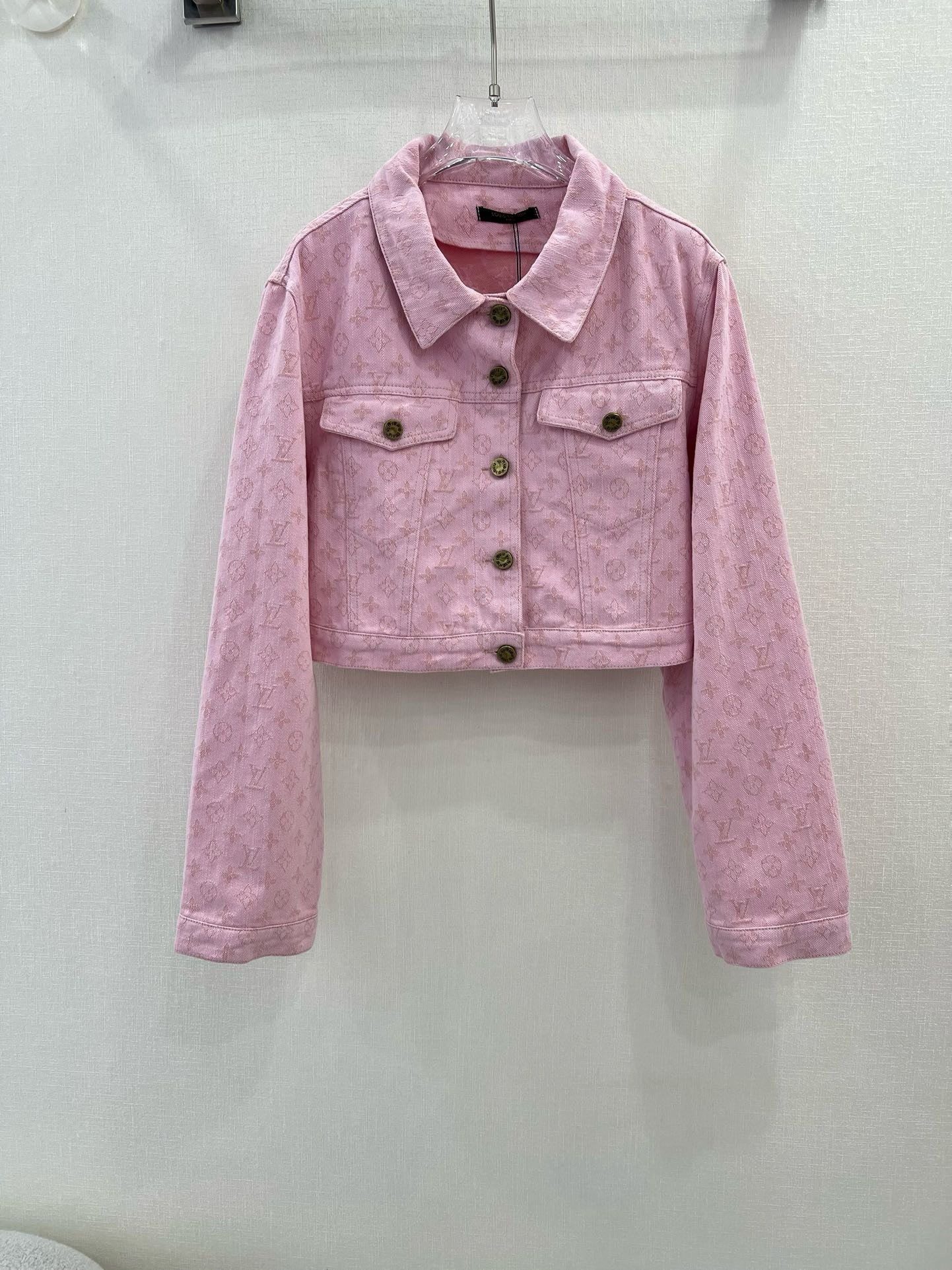 Bagsaaa L0vis Vvtt0n Denim Jacket In Monogram Pink