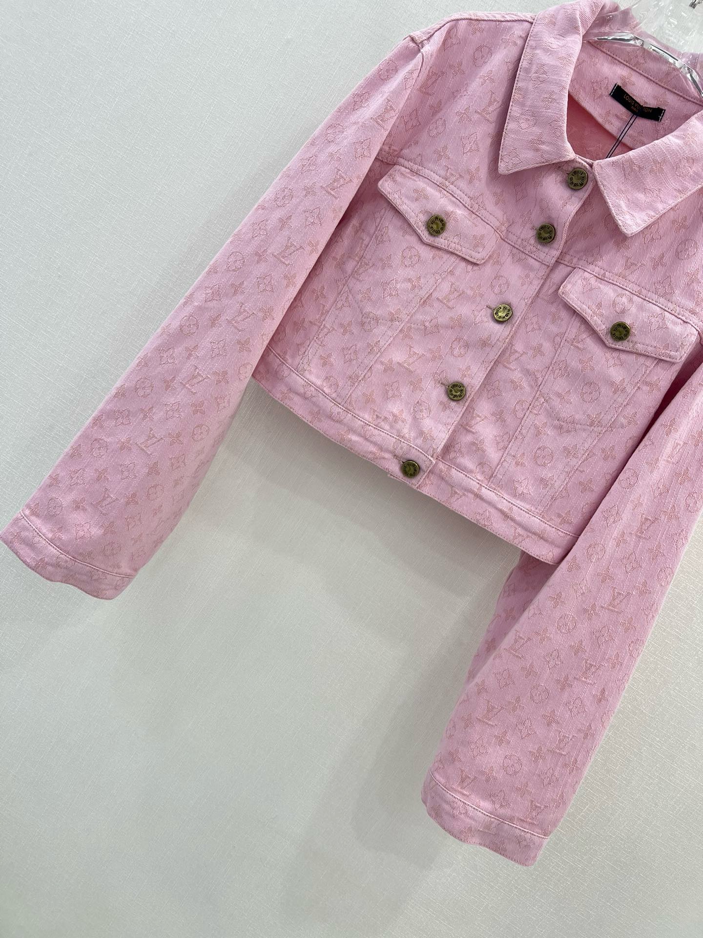 Bagsaaa L0vis Vvtt0n Denim Jacket In Monogram Pink