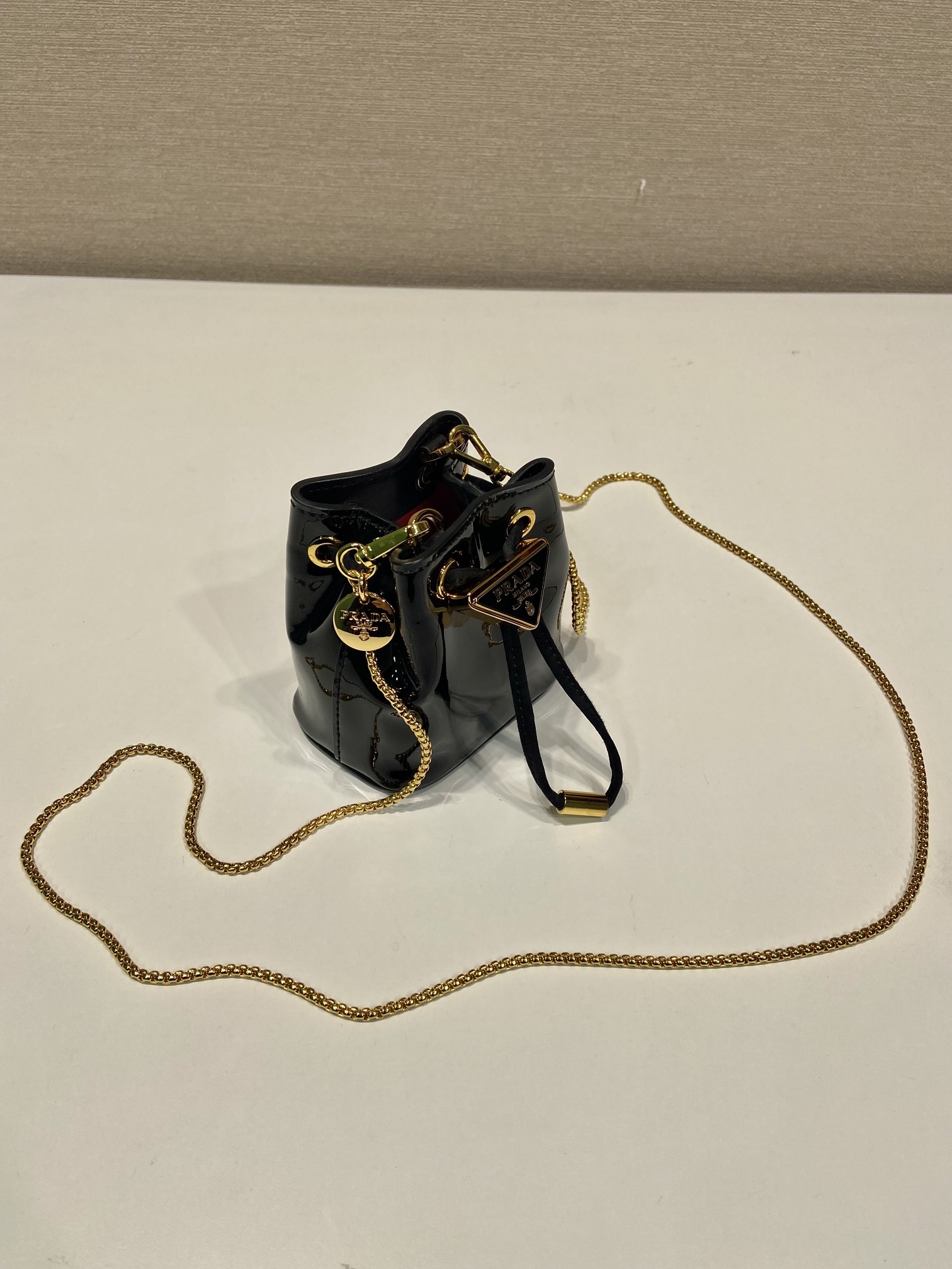 Bagsaaa Pra*a Patentm Black Leather Mini Pouch - 10*12*7cm