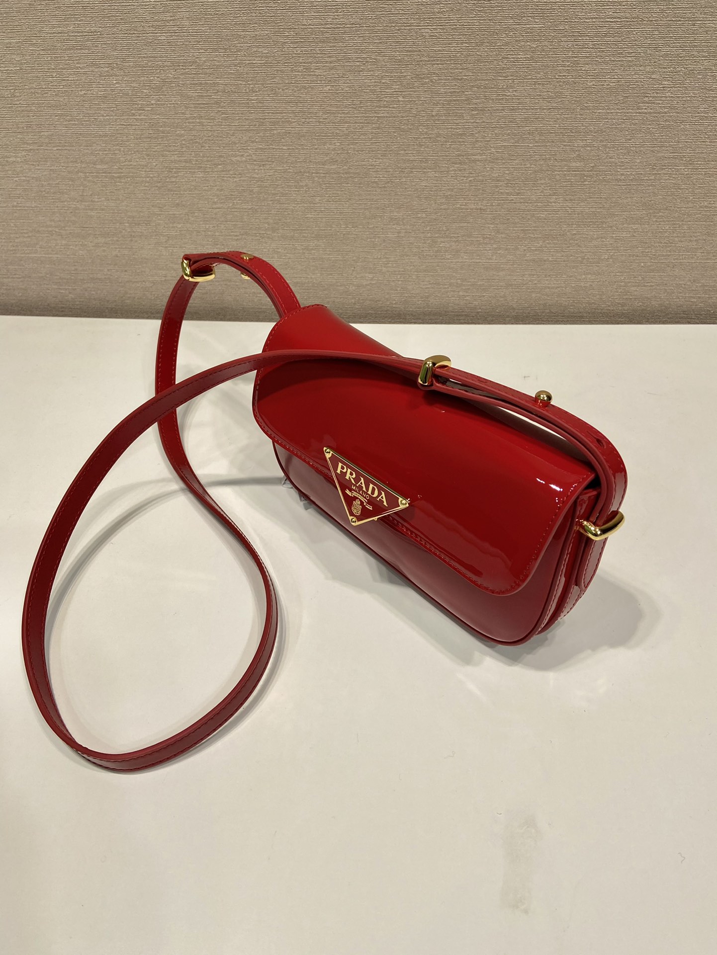 Bagsaaa Pra*a Shoulder Patent Leather Bag in Cherry Red - 10.5*20.5*4cm