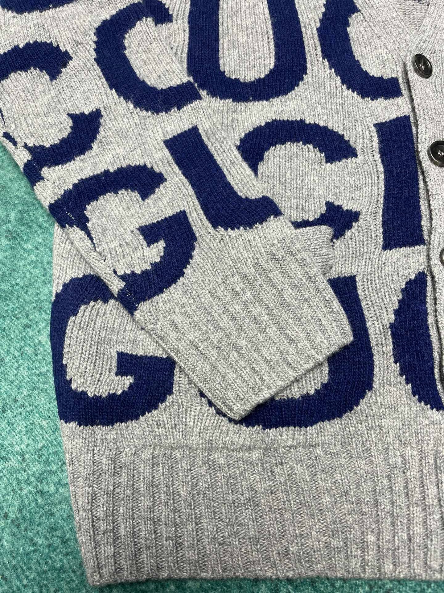 Bagsaaa Gvc*1 Embroidered wool cardigan