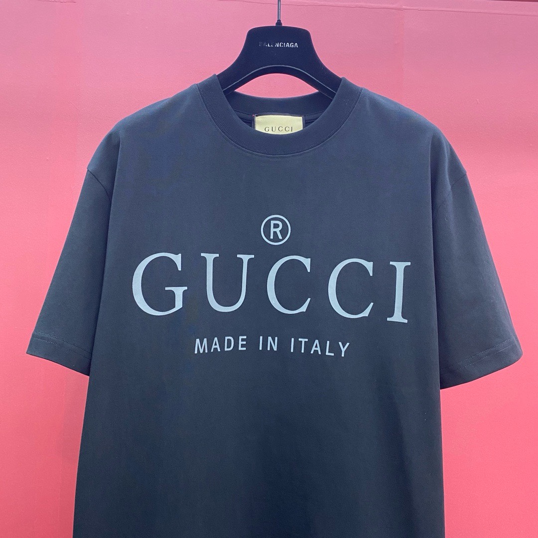 Bagsaaa Gvc*1 Made In Italy Black T-Shirt