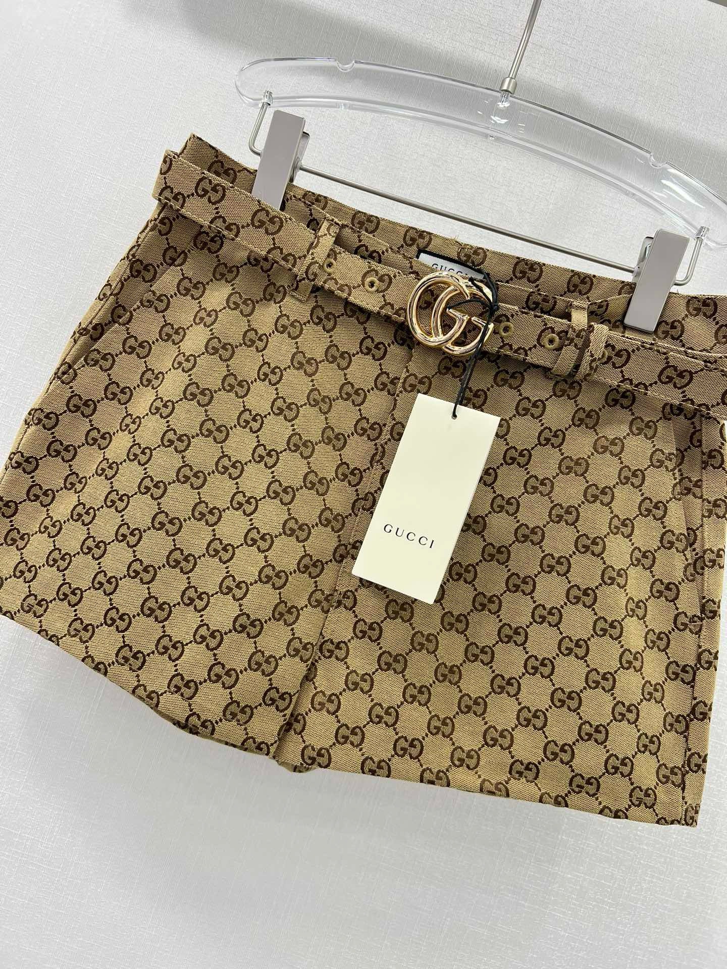 Bagsaaa Gvc*1 GG Ebony Brown Short