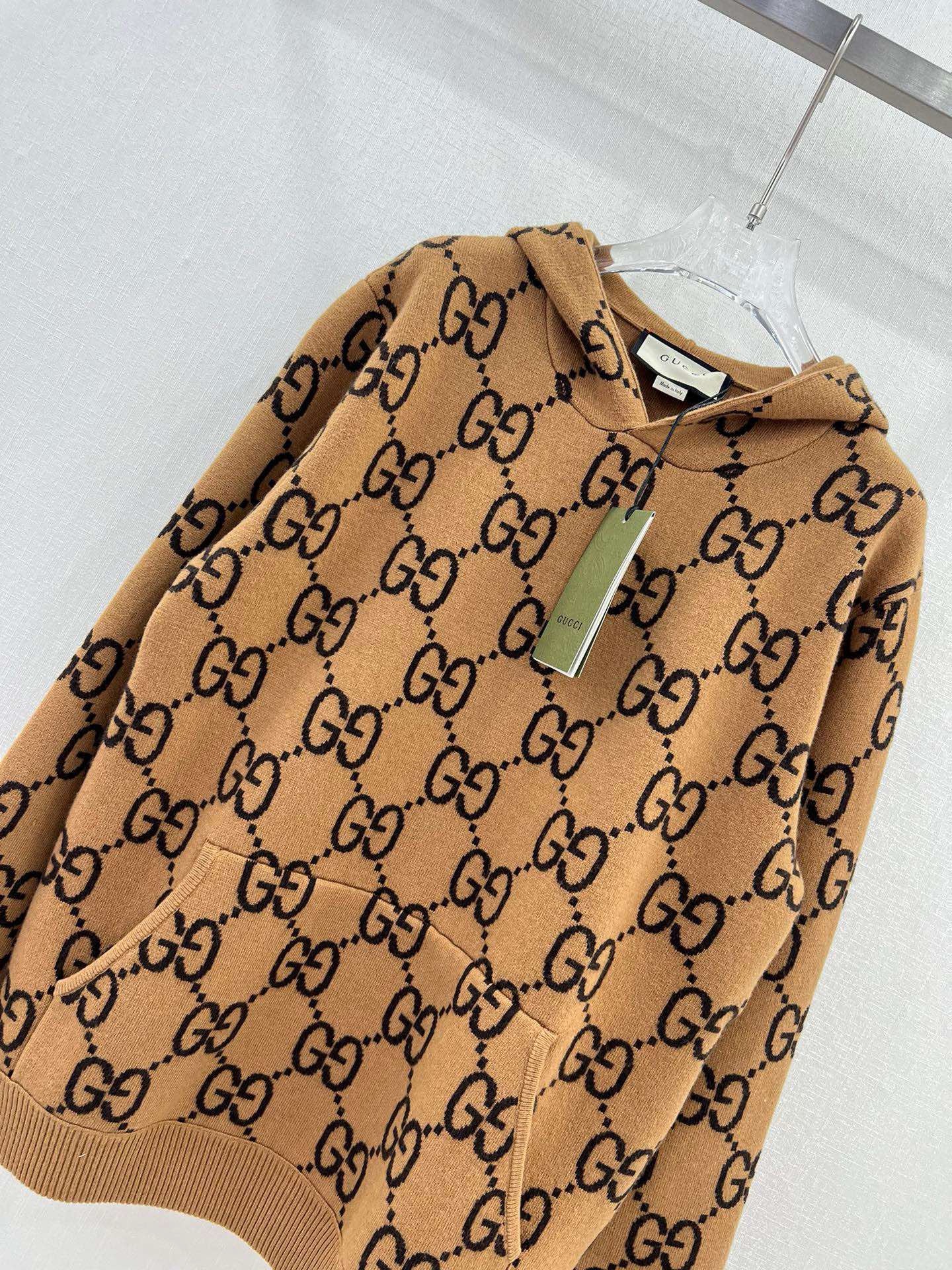 Bagsaaa Gvc*1 GG Ebony Hoodie Brown