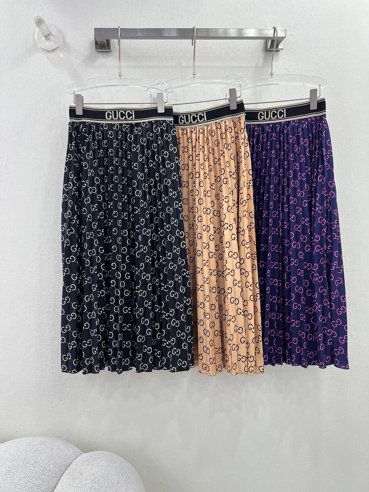 Bagsaaa Gvc*1 Pleated GG Skirt
