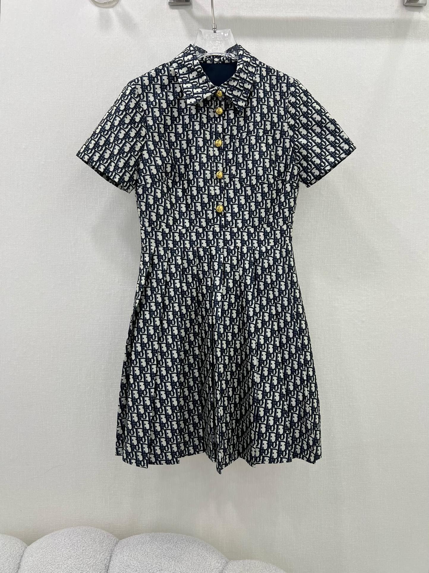 Bagsaaa D10r Oblie Dress