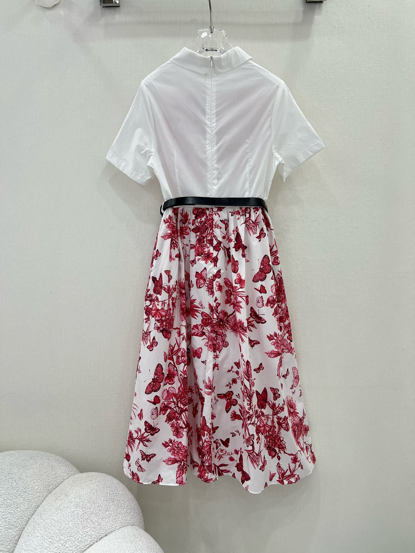 Bagsaaa D10r Belt Dress White and Red Butterfly