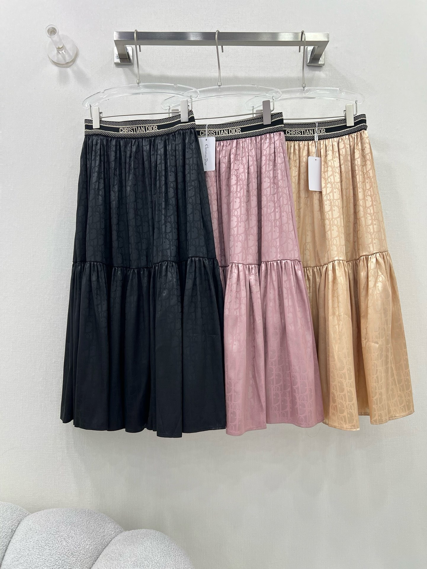Bagsaaa D10r Women Long Skirt Oblique Pattern