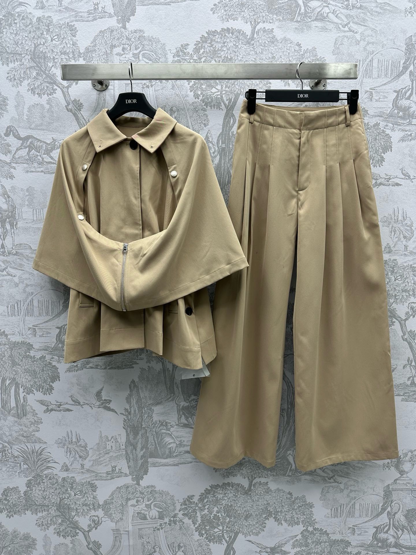 Bagsaaa D10r Set In Beige