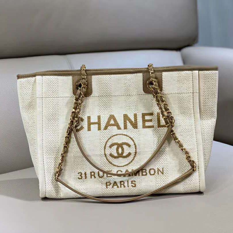 Bagsaaa Ch**el Deauville Shopping Bag in Cream - 30 × 39 × 22 cm