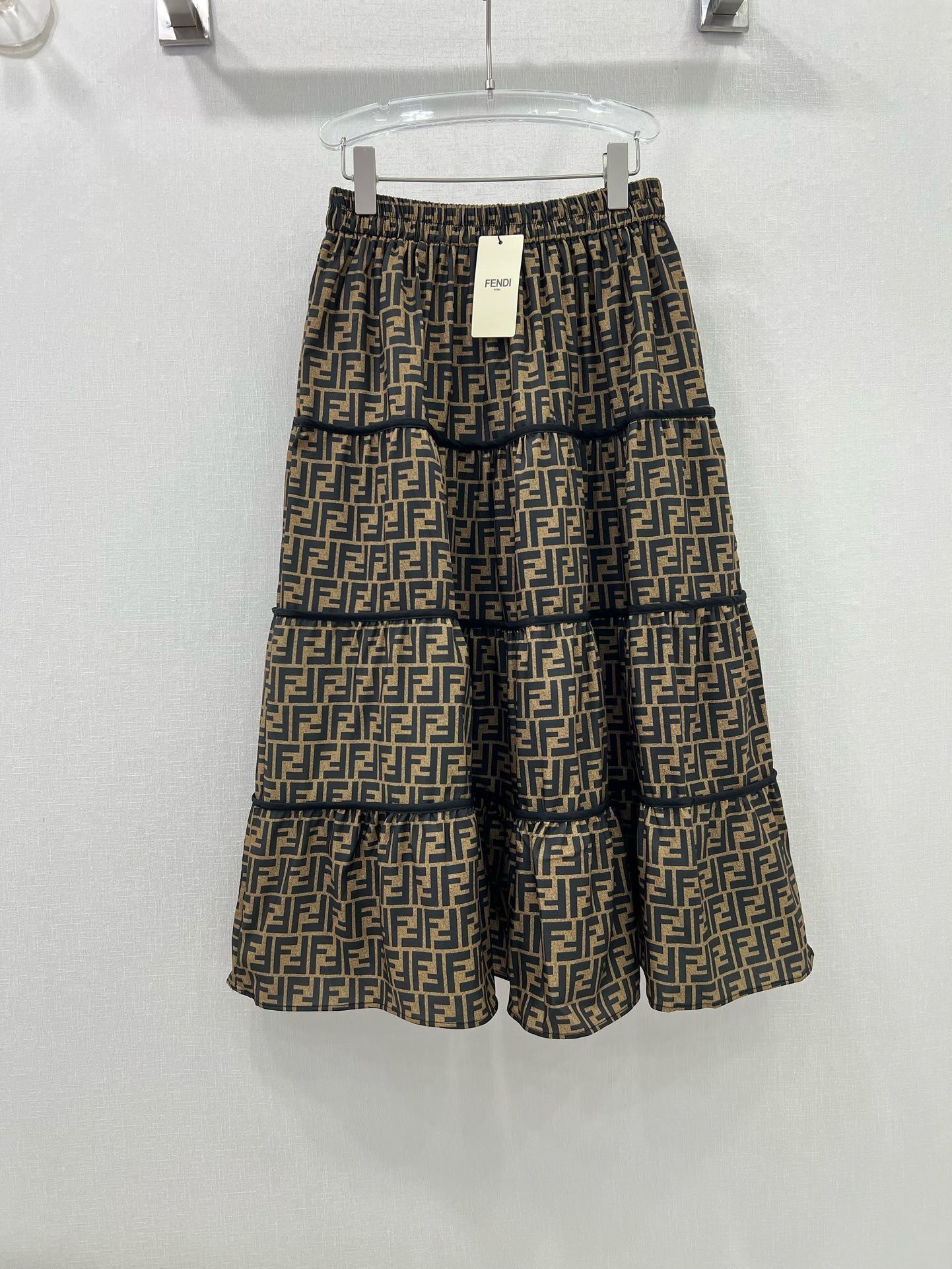 Bagsaaa F**di Midi Long SKirt FF Motif 