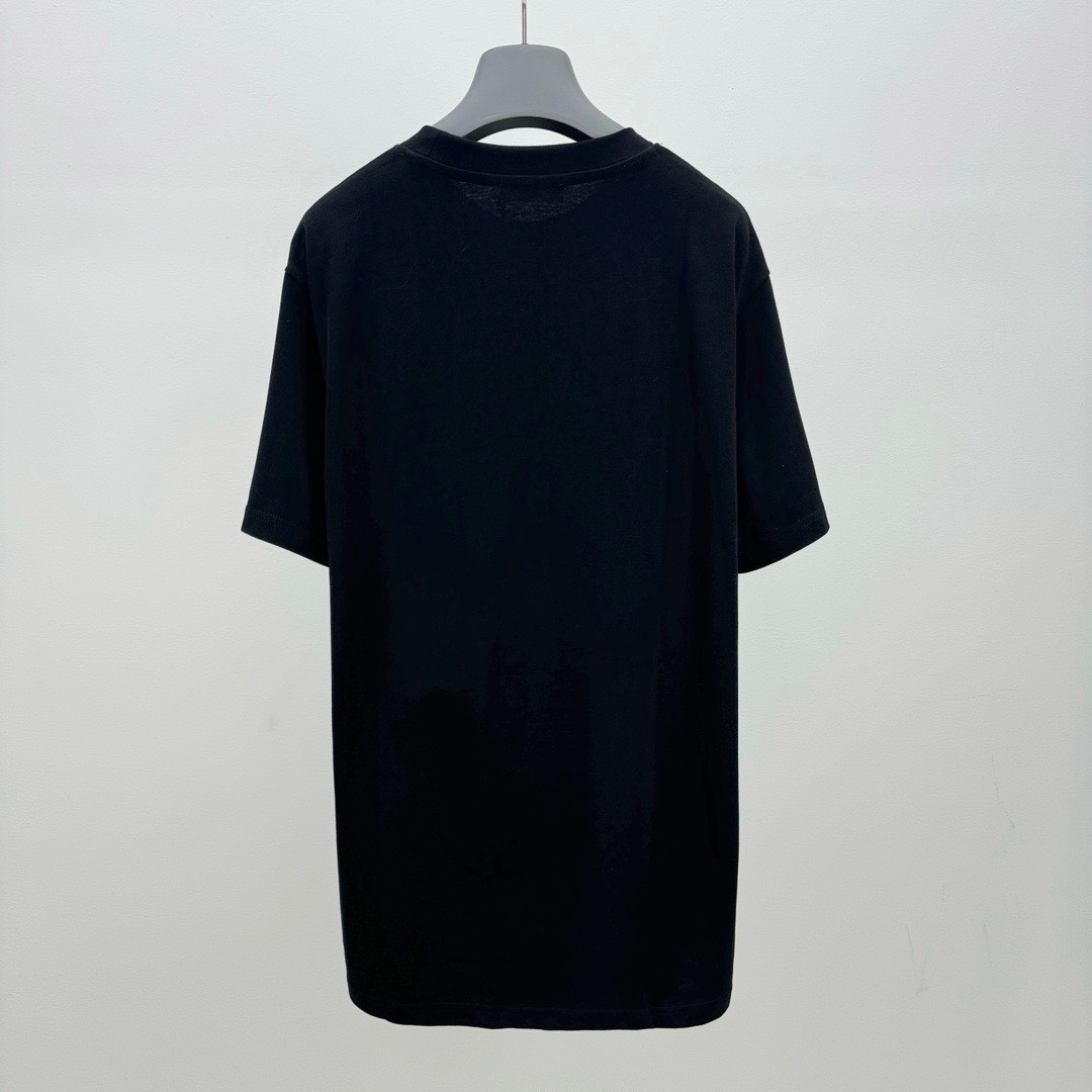 Bagsaaa Pra*a Triangle Logo Black T-Shirt 02
