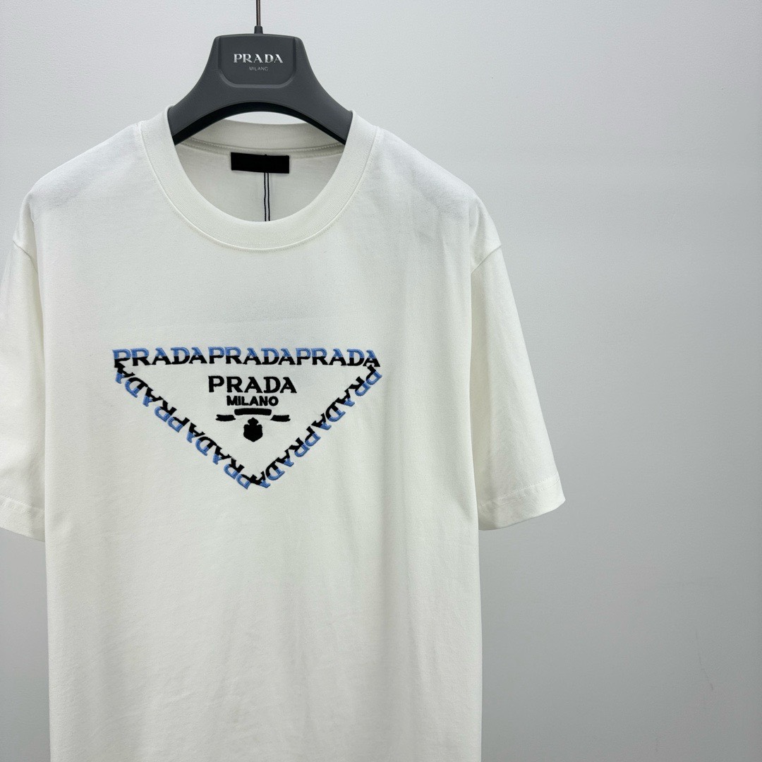 Bagsaaa Pra*a Triangle Logo White T-Shirt 02