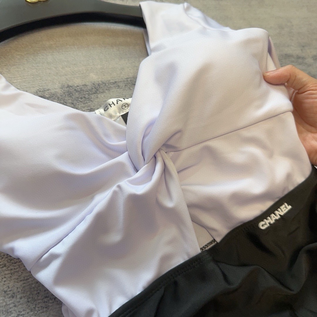 Bagsaaa Ch**el Long Sleeve Swimsuit Black And White
