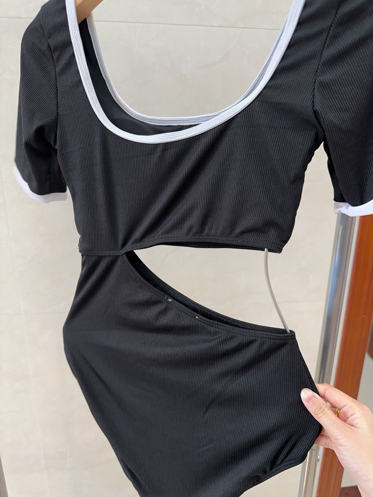 Bagsaaa Ch**el Short Sleeve Black One Piece Swimwear