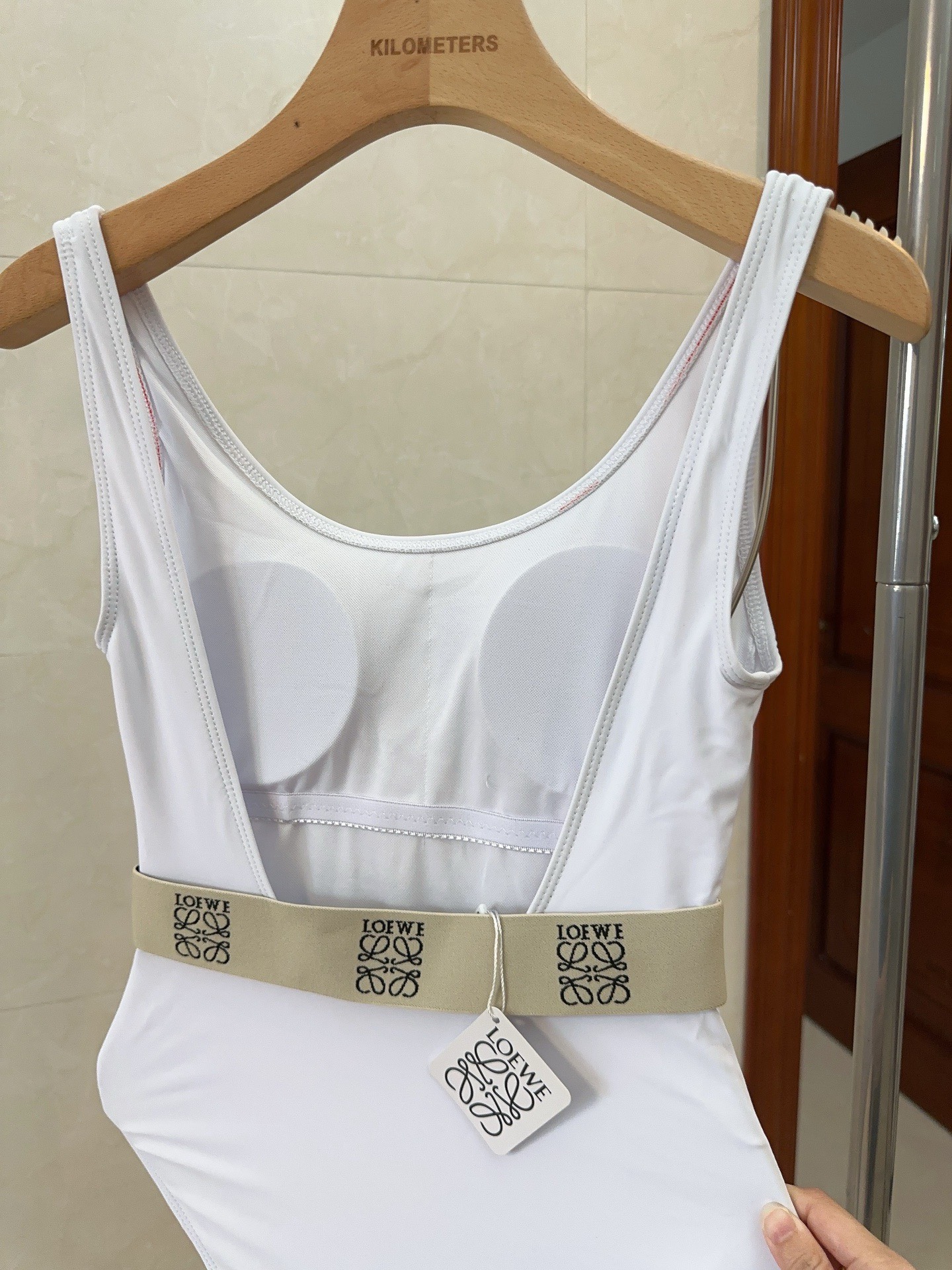 Bagsaaa L0ew* White One Piece Swimwear