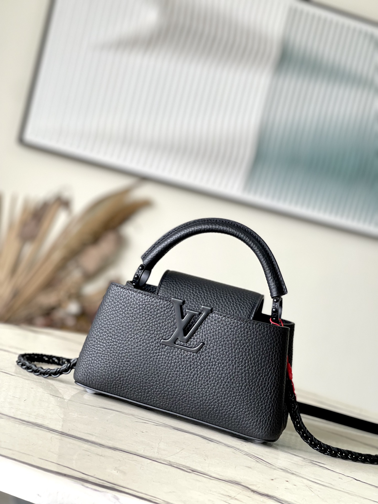 Bagsaaa L0vis Vvtt0n Capucines East-West Mini Black - 22 x 12 x 8 cm