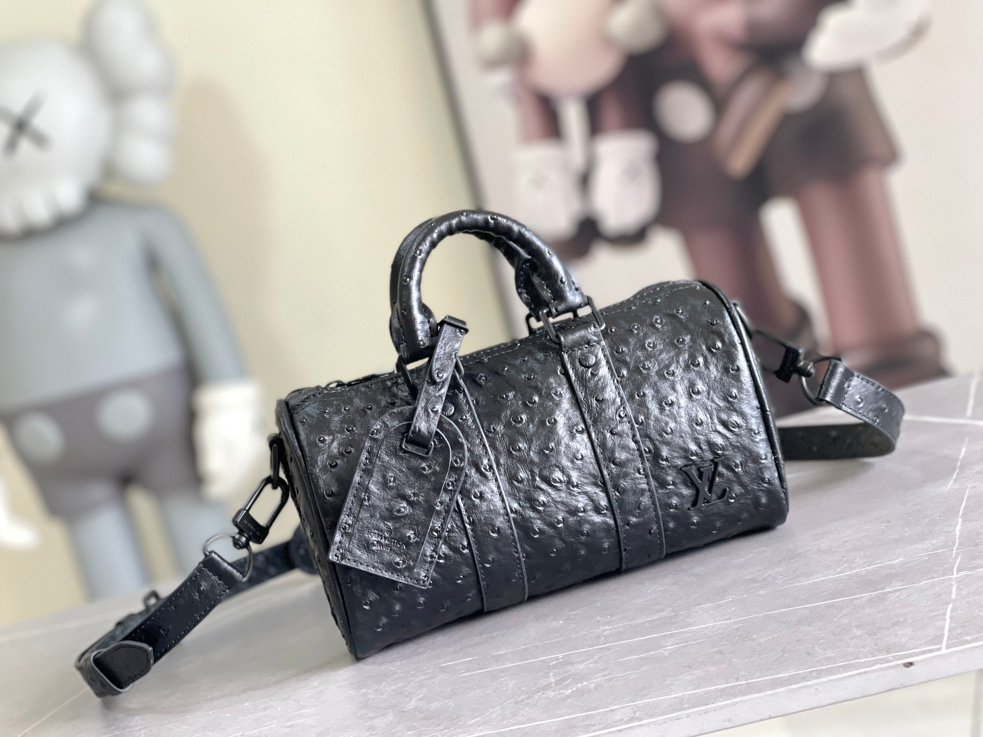 Bagsaaa L0vis Vvtt0n Keepall Bandoulière 25 Black Ostrich leather - 25 x 15 x 11 cm