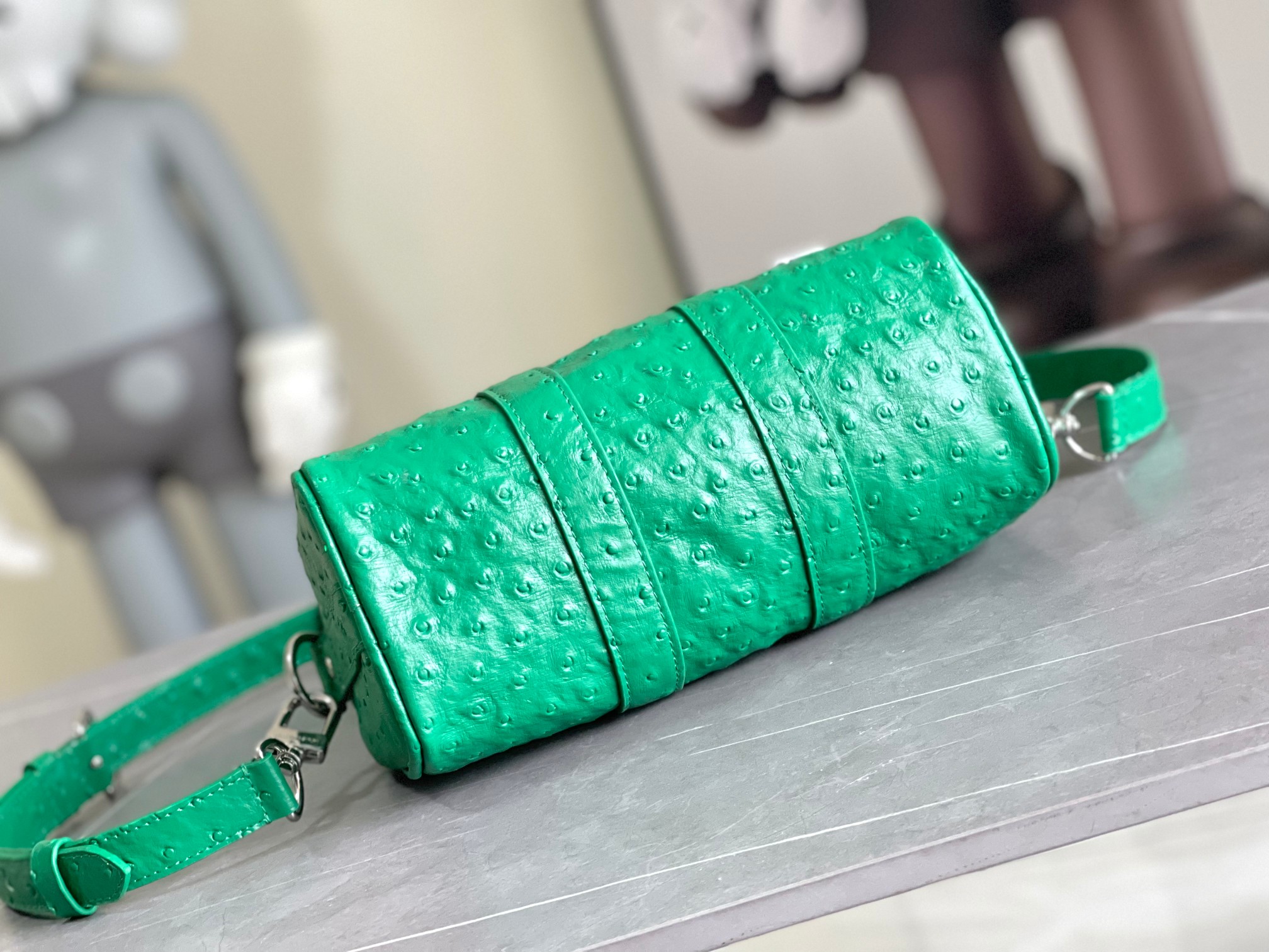 Bagsaaa L0vis Vvtt0n Keepall Bandoulière 25 Green Ostrich leather - 25 x 15 x 11 cm