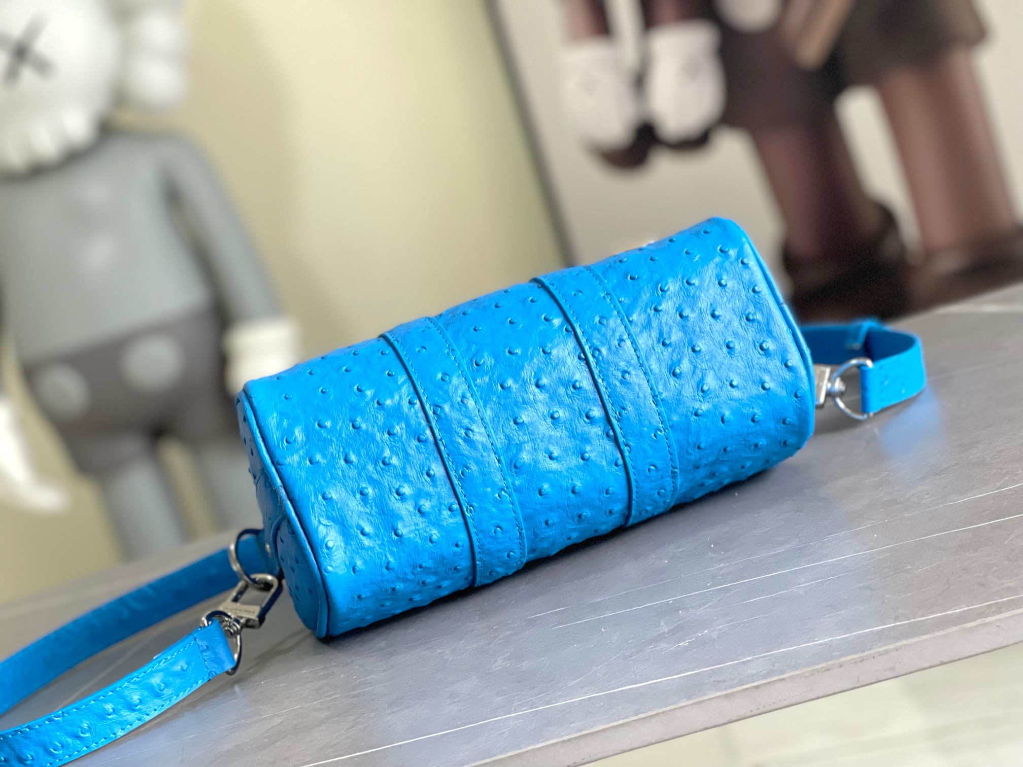 Bagsaaa L0vis Vvtt0n Keepall Bandoulière 25 Blue Ostrich leather - 25 x 15 x 11 cm