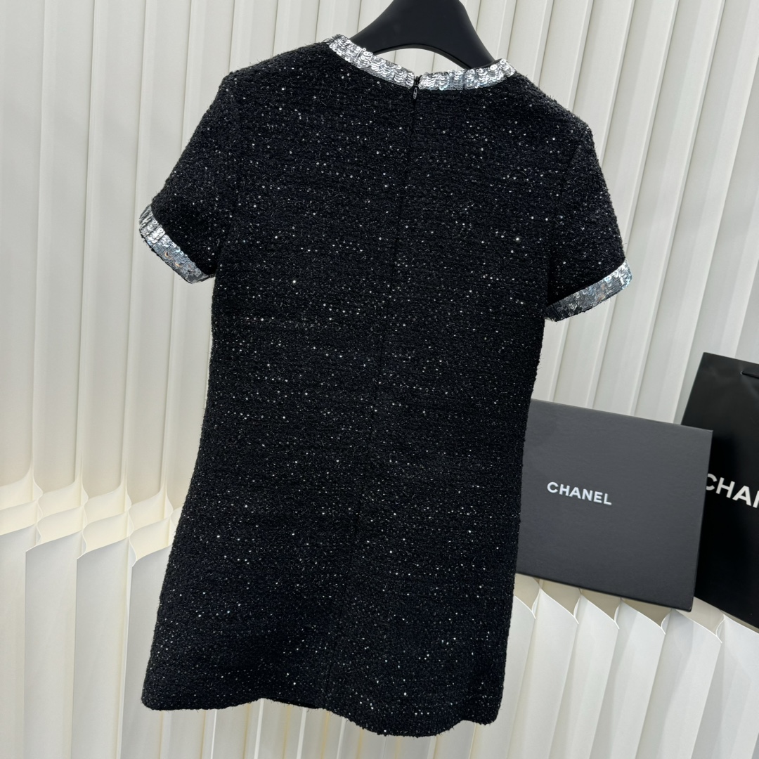 Bagsaaa Valentio Black Tweed Dress