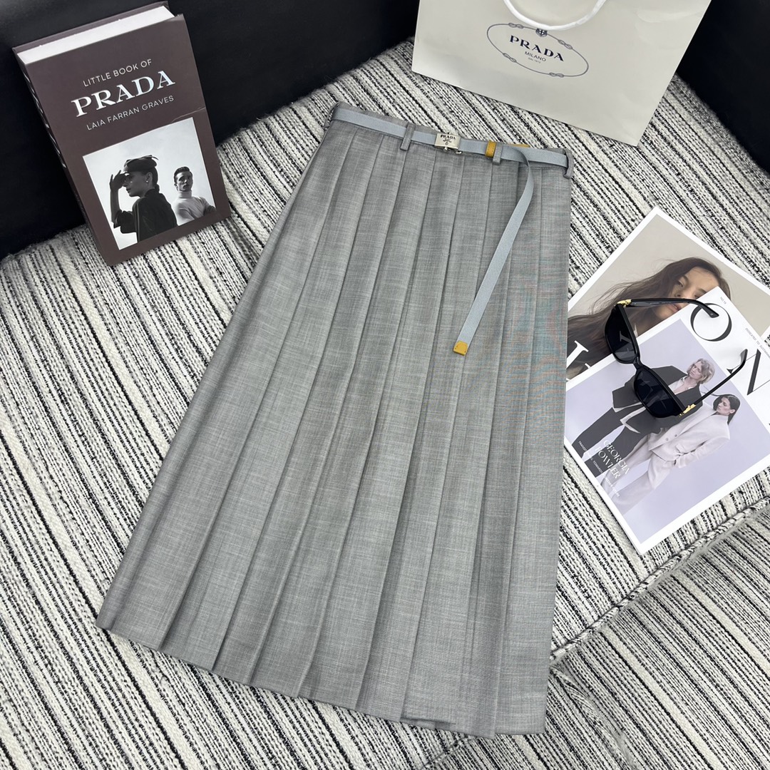 Bagsaaa Pra*a Pleat Long Skirt Grey With Belt
