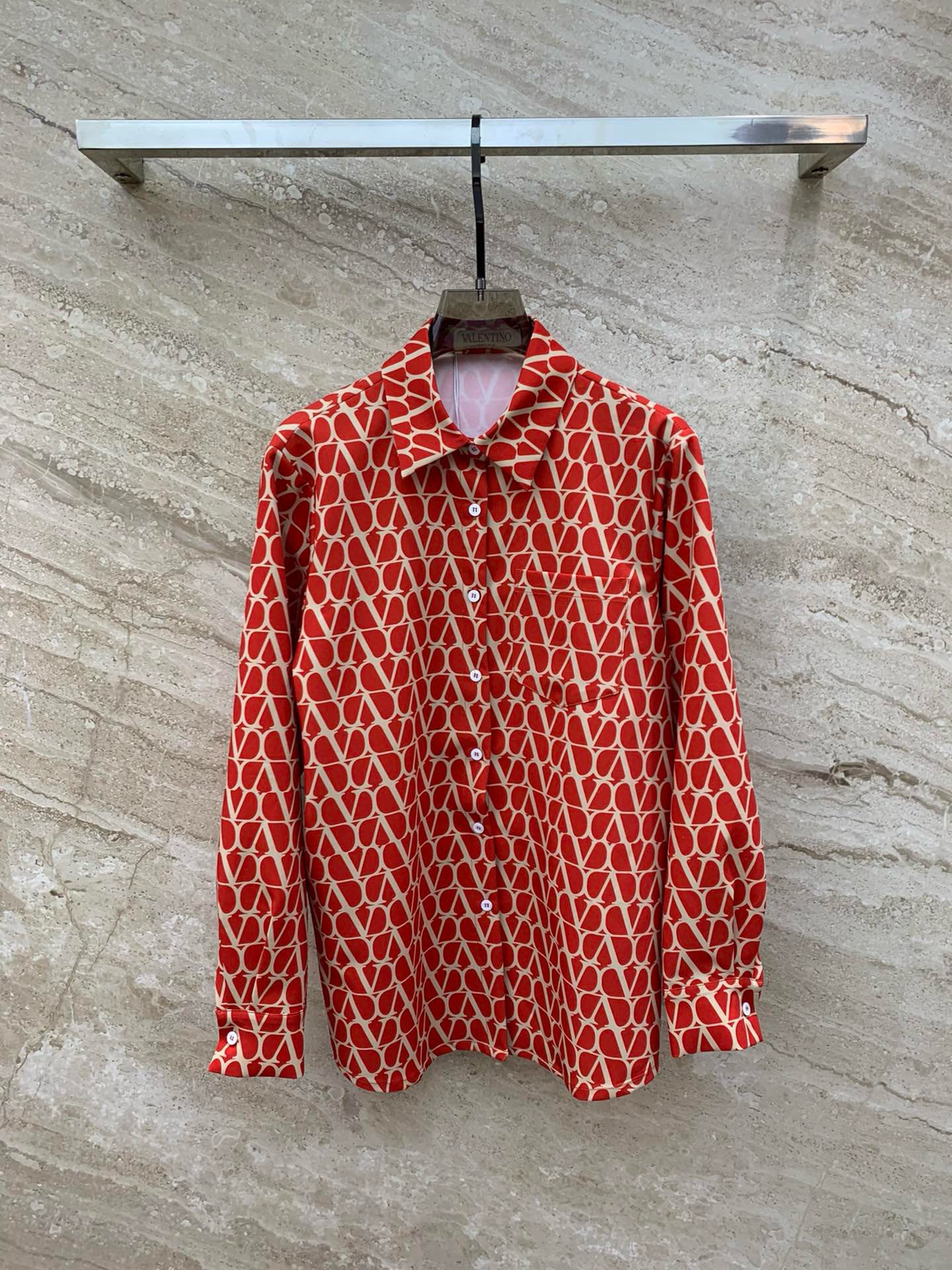 Bagsaaa Va1e*ntin0 Red Shirt 