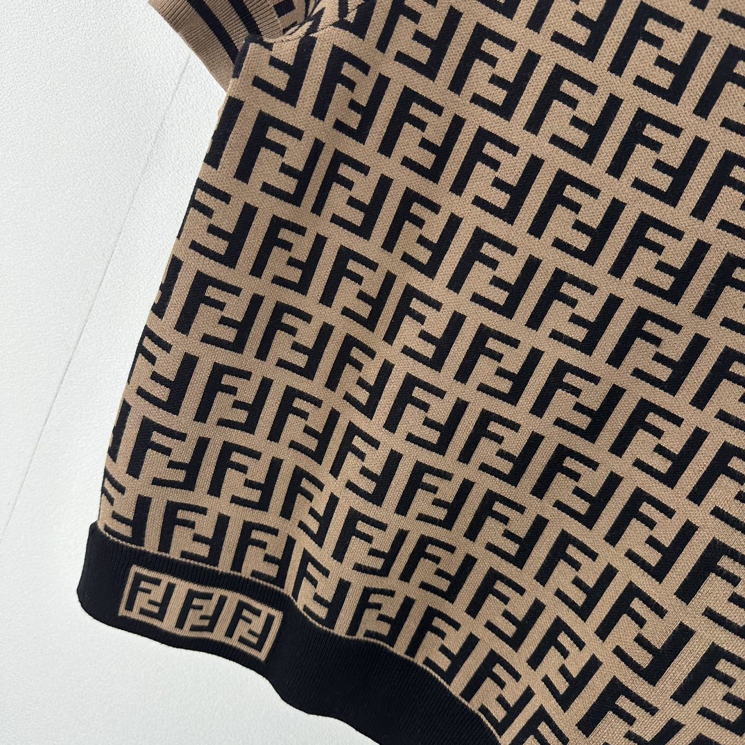 BAGSAAA F**di FF MOTIF SHORT SLEEVES PULLOVER