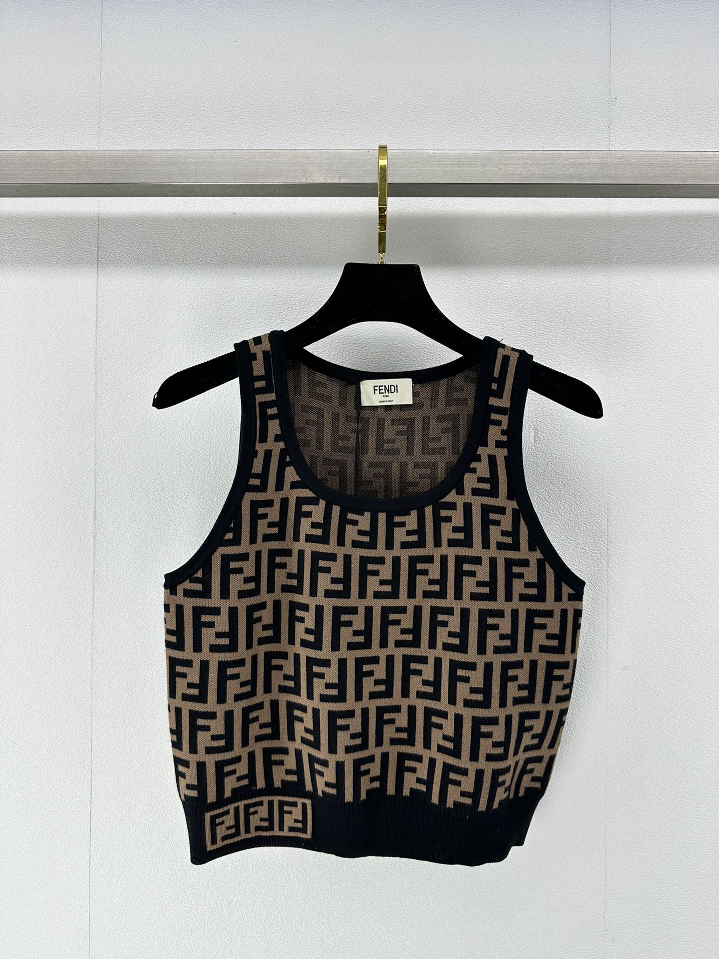 BAGSAAA F**di FF MOTIF SHORT TANK TOP
